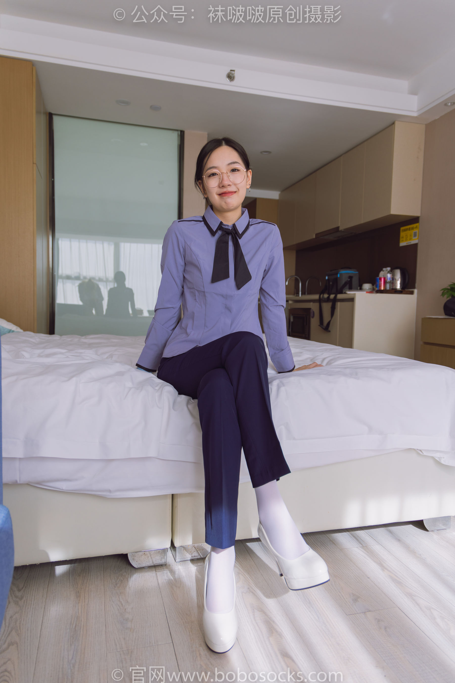 BoBoSocks袜啵啵 No.178 小甜豆-高跟鞋、厚白丝、ol风裤里丝_第2张