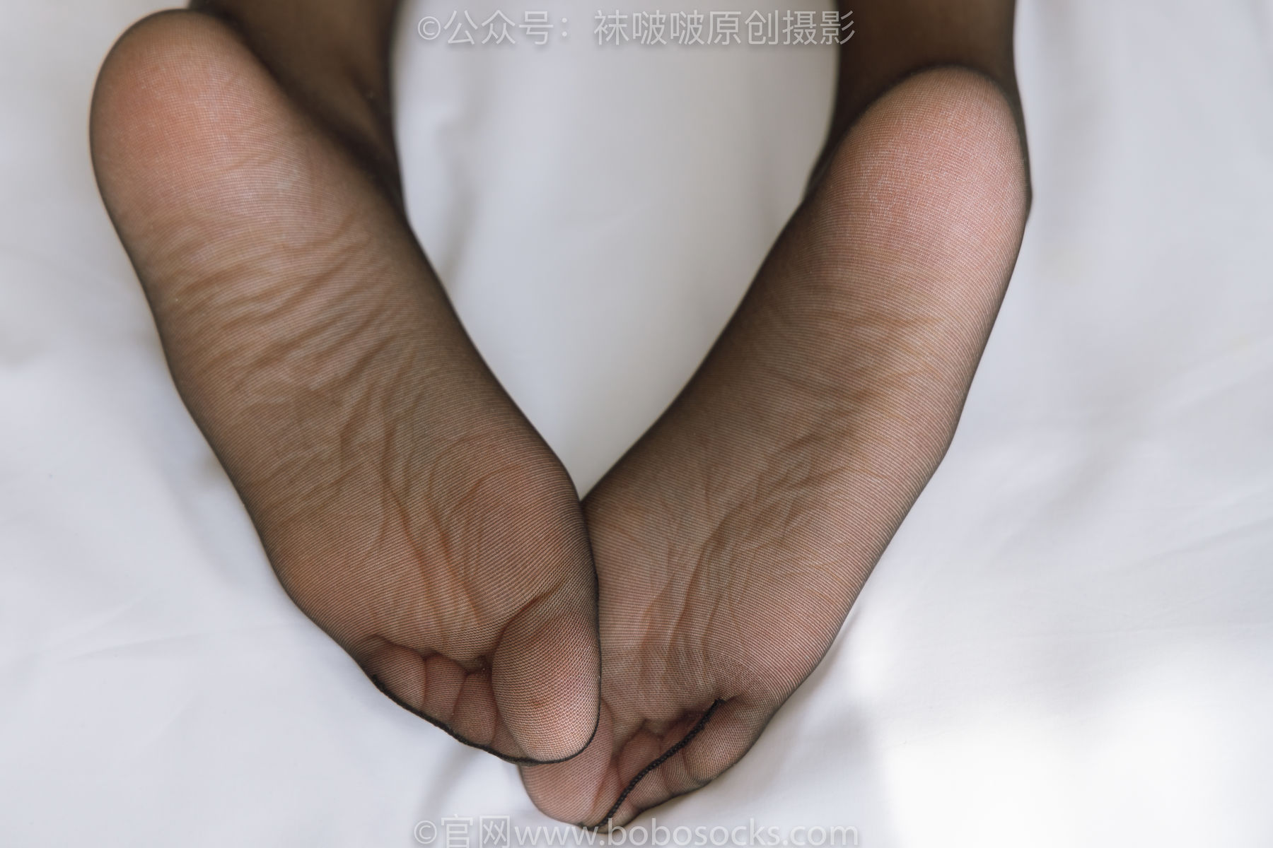 BoBoSocks袜啵啵 No.179 小甜豆-OL制服、高跟鞋、黑丝、撕丝袜剧情_第3张