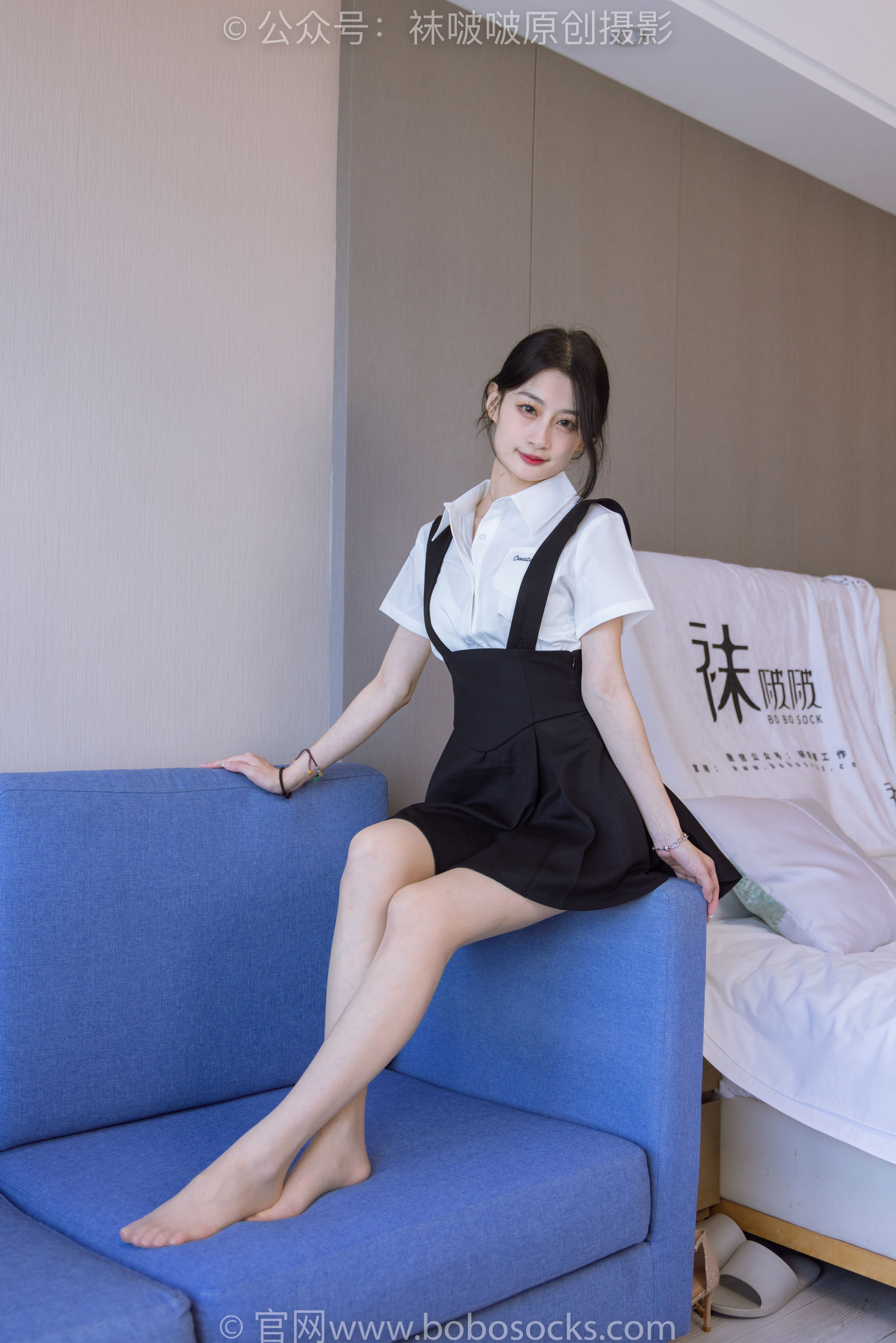 BoBoSocks袜啵啵 No.180 苏苏-高跟鞋、肉丝、裸足、踩酸奶剧情_第2张