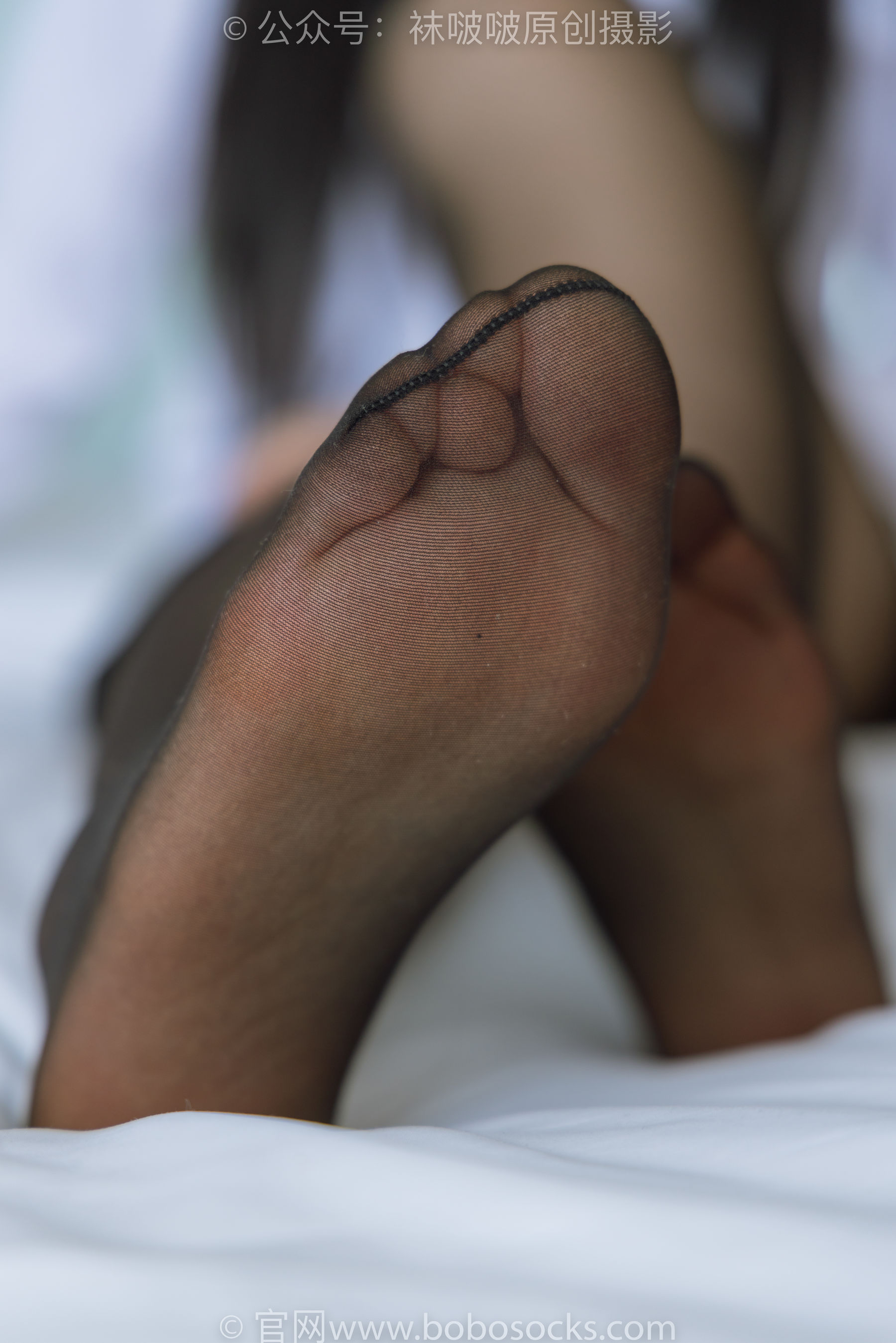 BoBoSocks袜啵啵 No.185 周周-ol制服、高跟鞋、黑丝_第3张