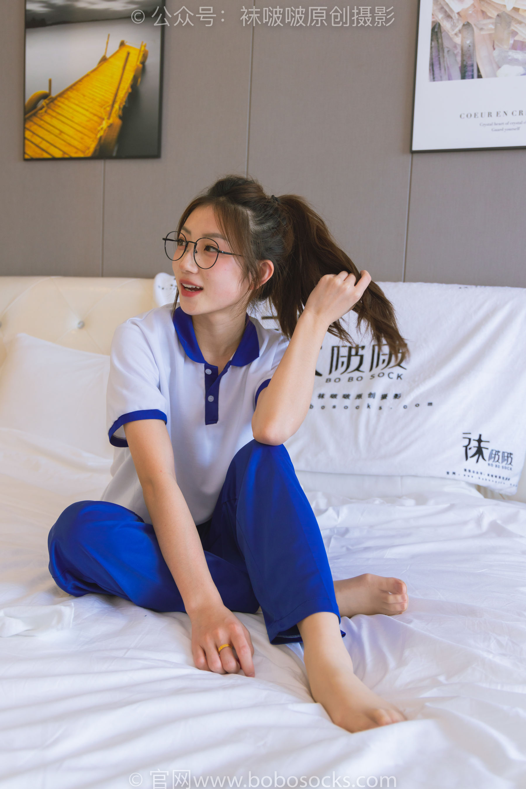 BoBoSocks袜啵啵 No.193 小沫-贝壳头板鞋、白棉袜、肉丝、校服裤里丝_第4张