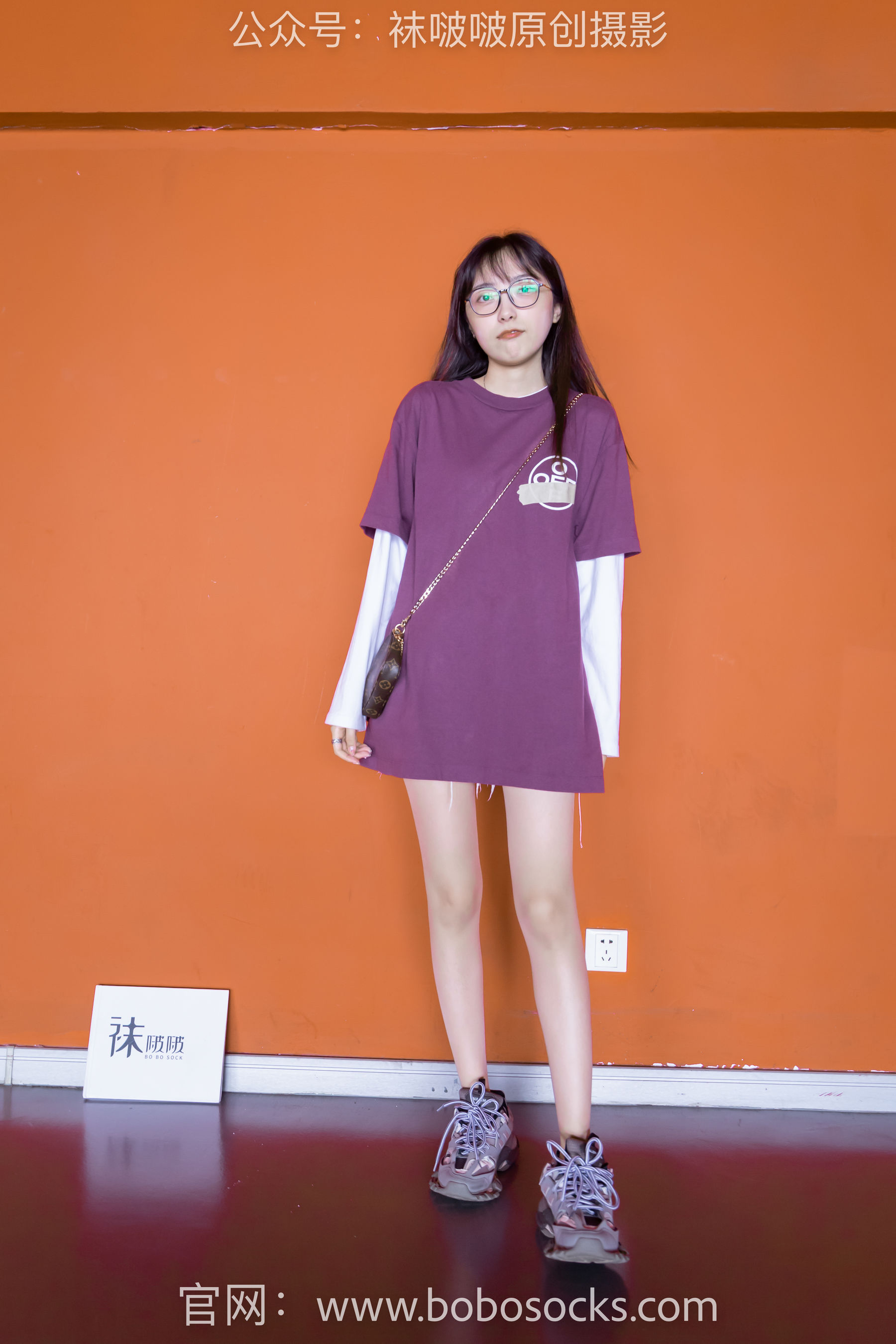BoBoSocks袜啵啵 积分限定作品010 稚予-巴黎世家运动鞋、白棉袜、肉丝_第4张
