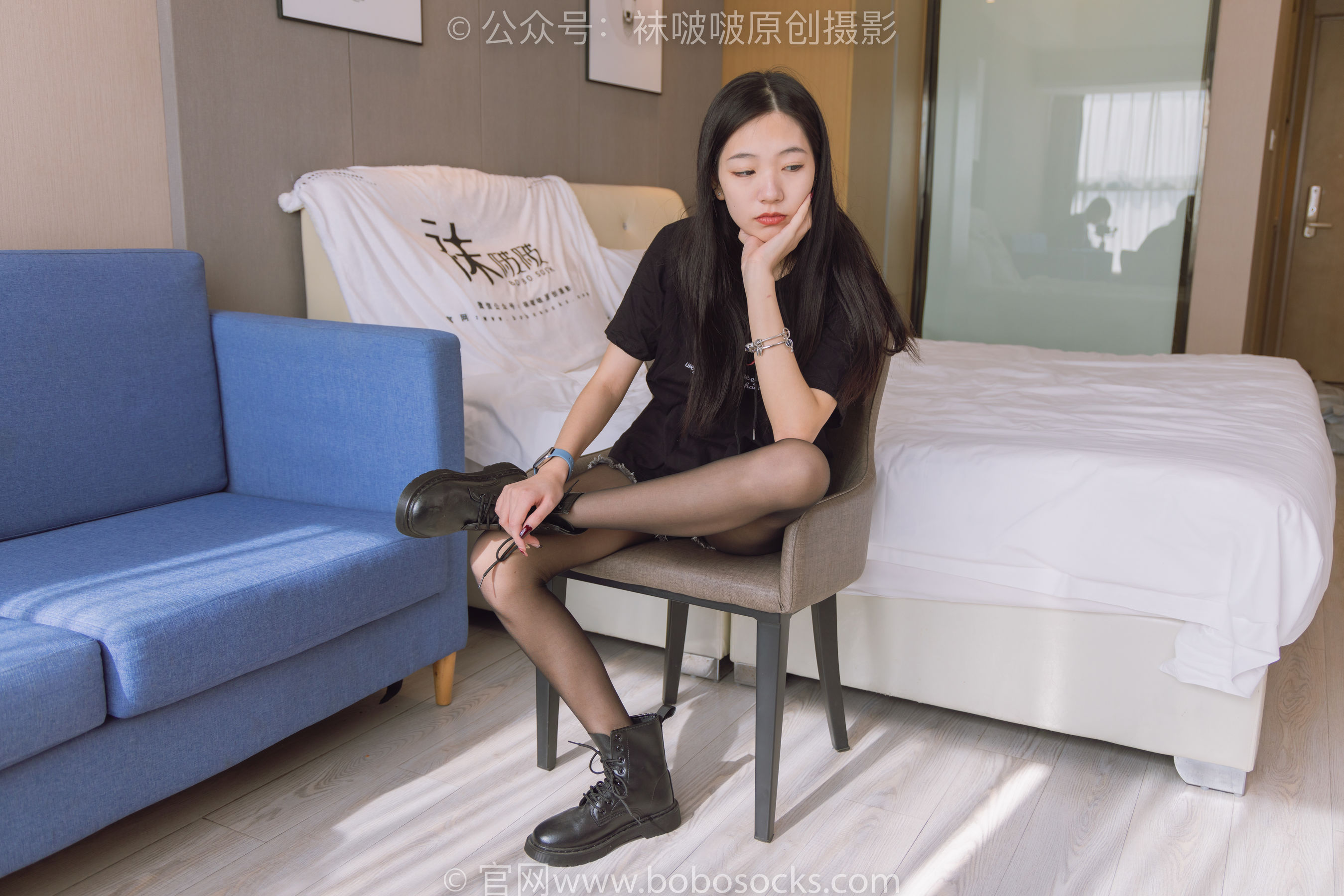 BoBoSocks袜啵啵 No.203 三双靴子、黑丝、网袜_第2张