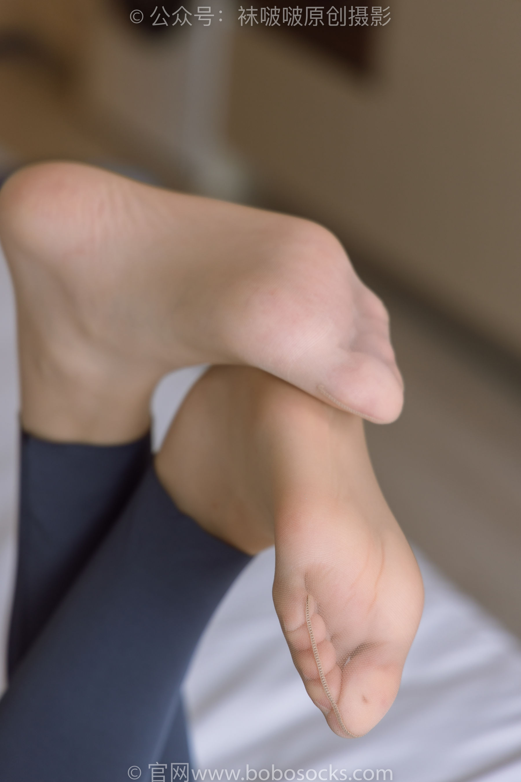 BoBoSocks袜啵啵 No.212 小甜豆 -运动鞋、肉丝、瑜伽裤裤里丝_第4张