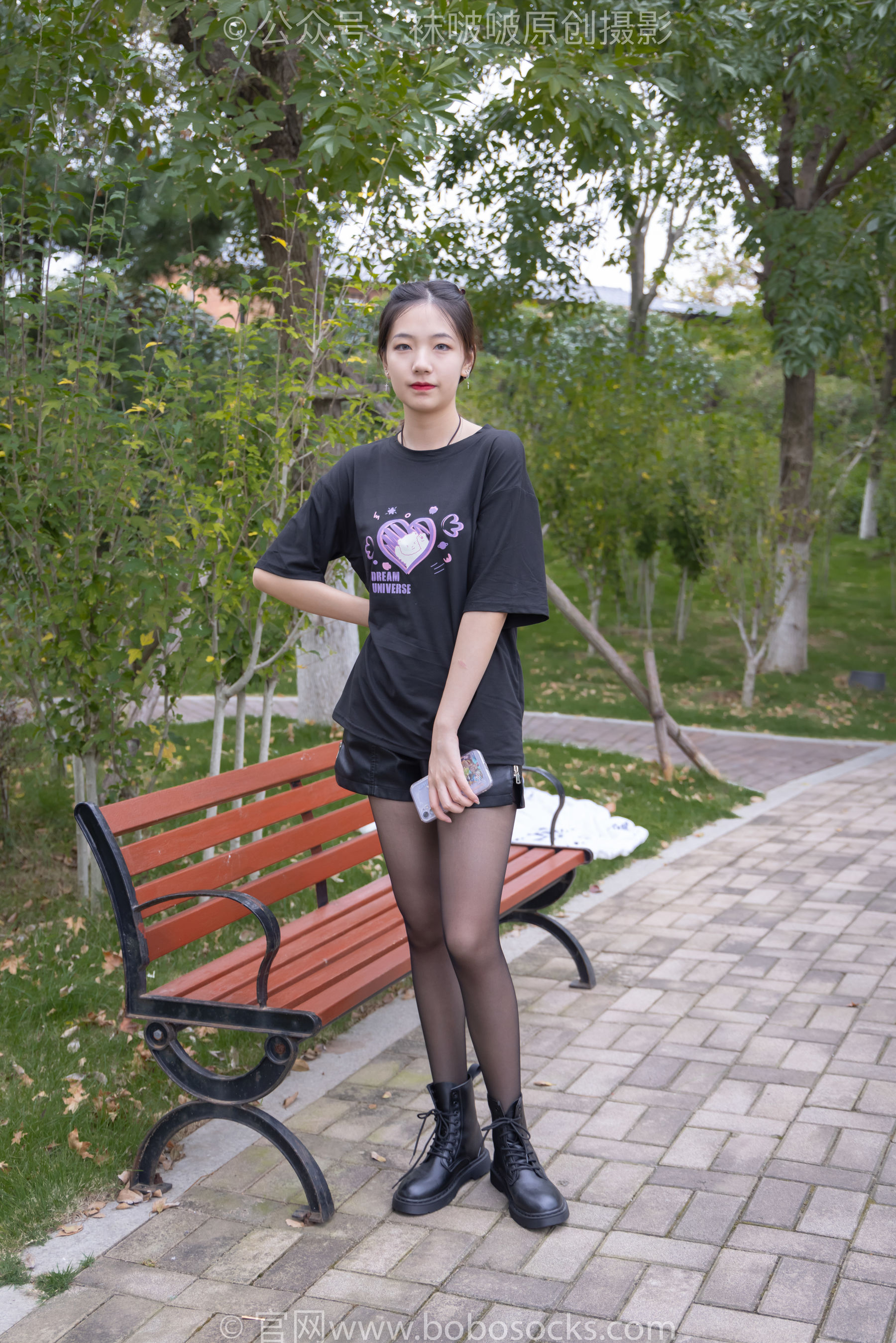 BoBoSocks袜啵啵 No.221 小甜豆-马丁靴、黑丝_第1张