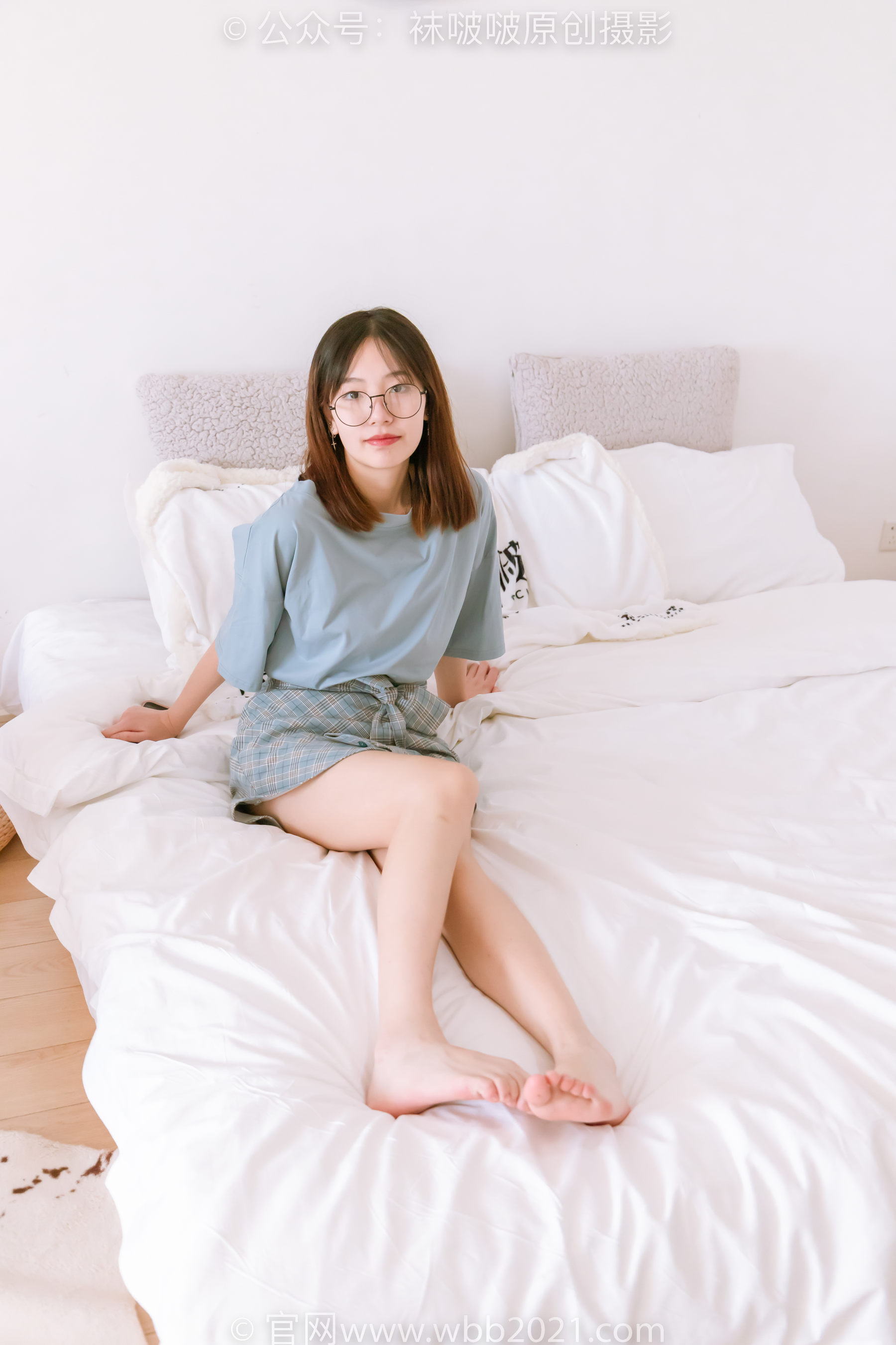 BoBoSocks袜啵啵 No.239 小甜豆-棉拖鞋、灰丝、裸足_第1张