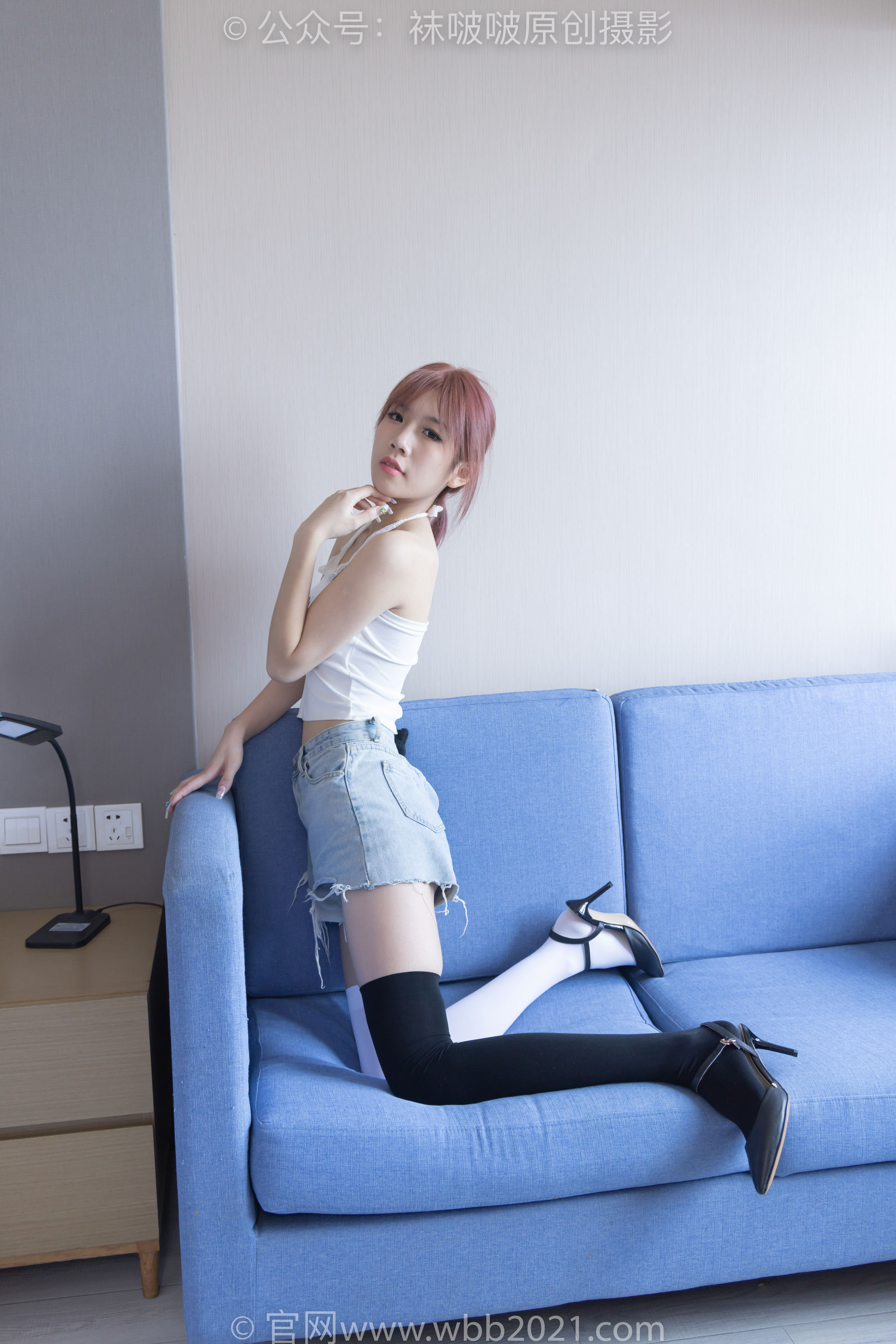 BoBoSocks袜啵啵 No.264 果冻 -高跟鞋、贝壳头板鞋、黑丝大腿袜、白丝大腿袜_第3张