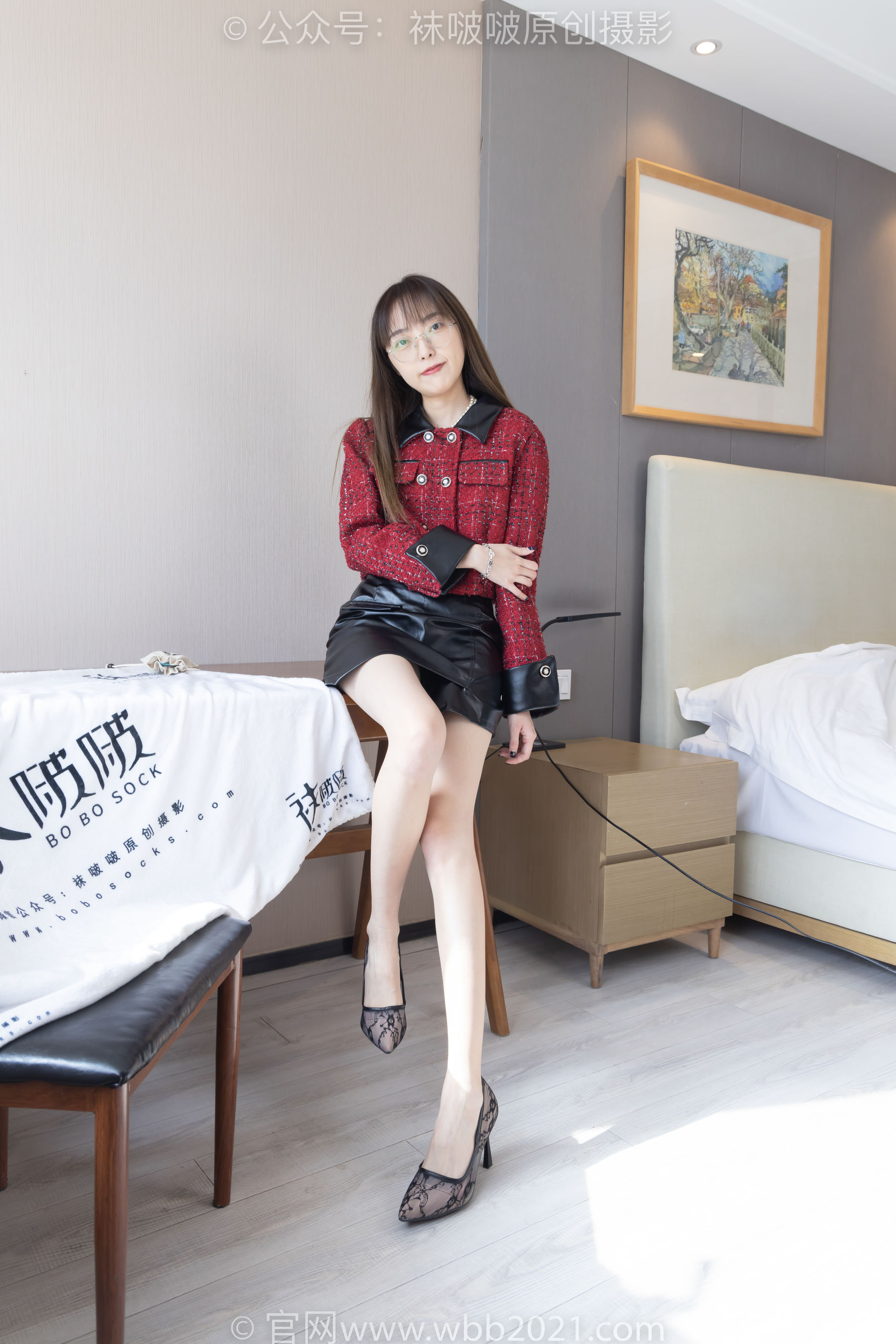 BoBoSocks袜啵啵 No.304 稚予 -两双高跟鞋、肉丝、裸足_第1张