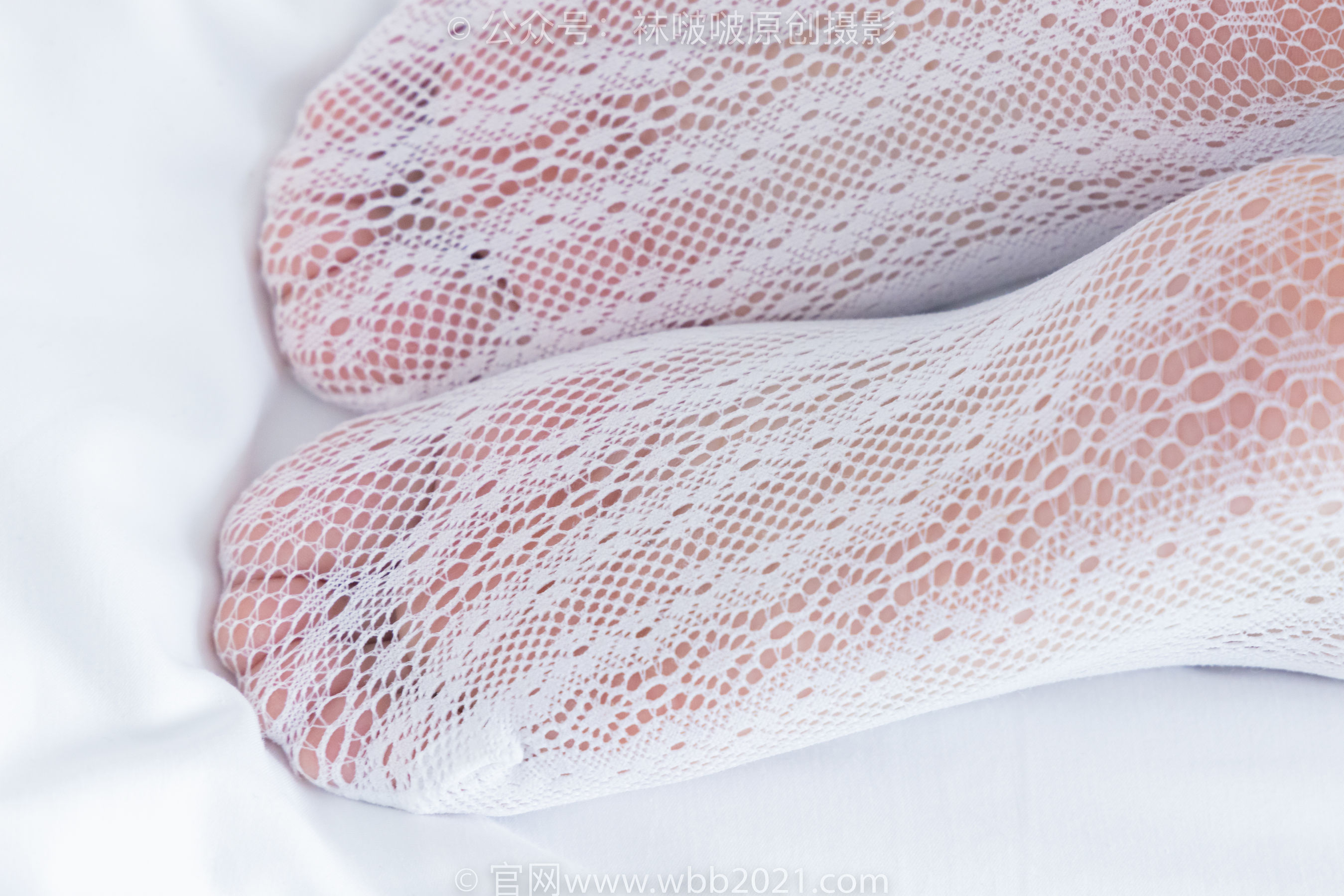 BoBoSocks袜啵啵 No.372 甜甜圈 -板鞋、白色蕾丝袜、可拆卸牛仔裤、裤里丝_第3张