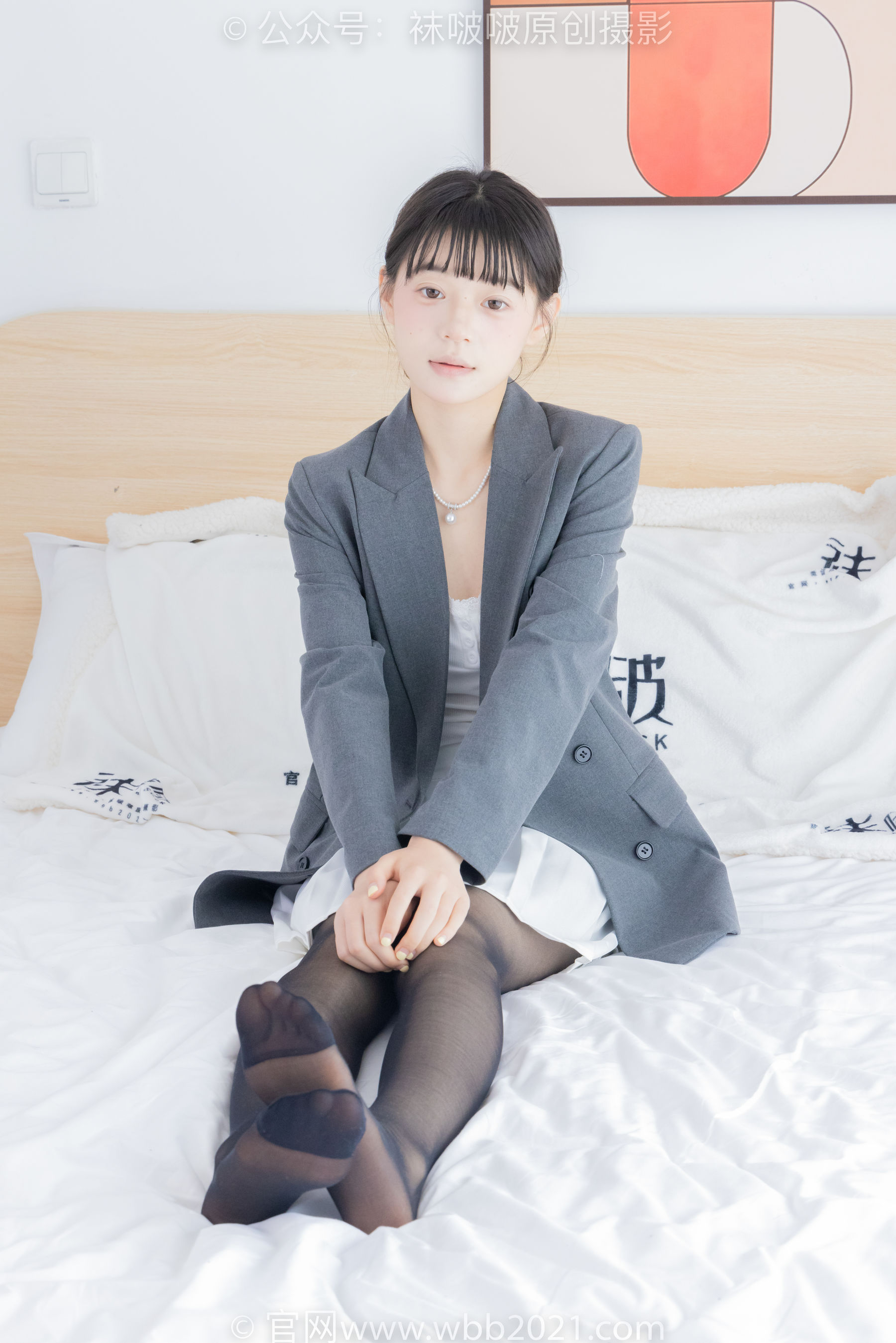 BoBoSocks袜啵啵 No.404 糯米 -板鞋、黑丝、ol风_第3张