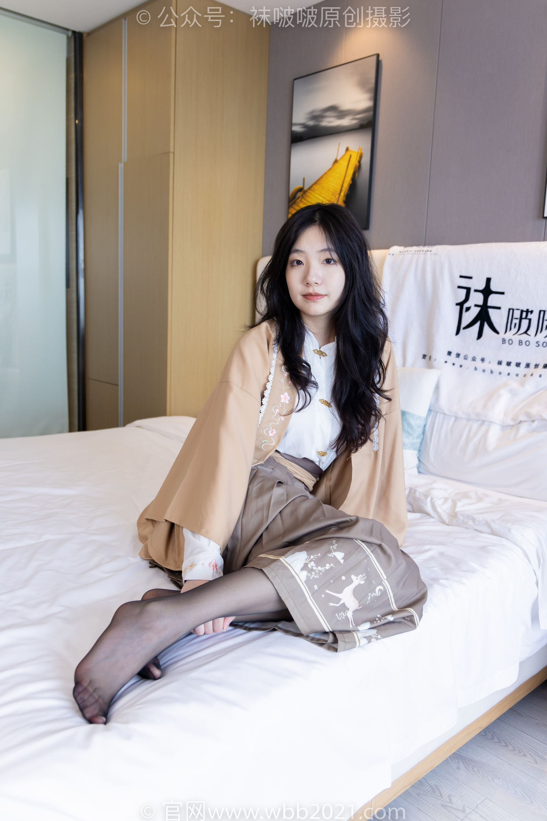 BoBoSocks袜啵啵 No.387 小甜豆 -两双高跟鞋、黑丝、肉丝_第4张