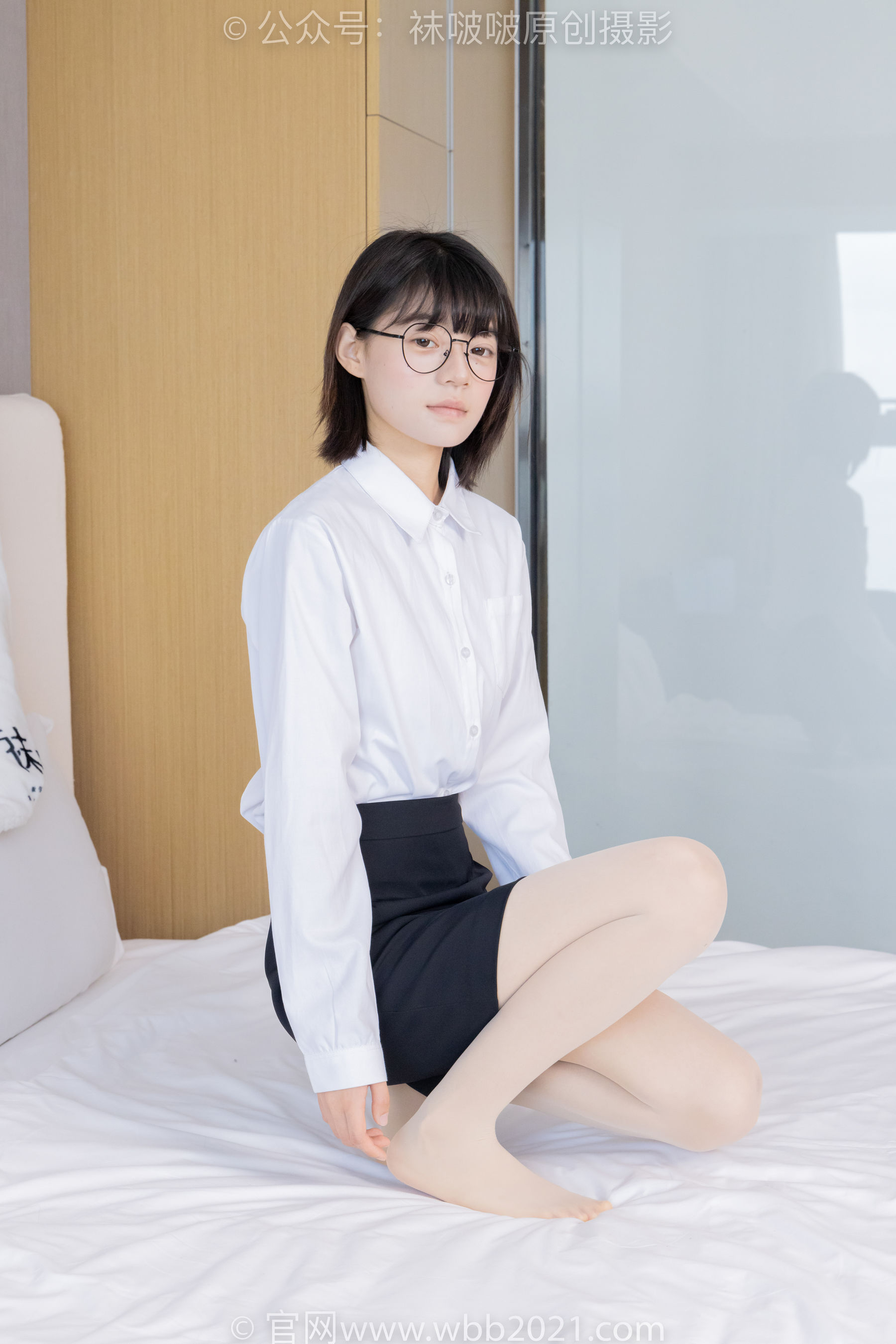 BoBoSocks袜啵啵 No.436 糯米 -OL制服、两双平底鞋、薄黑丝、厚肉丝_第4张