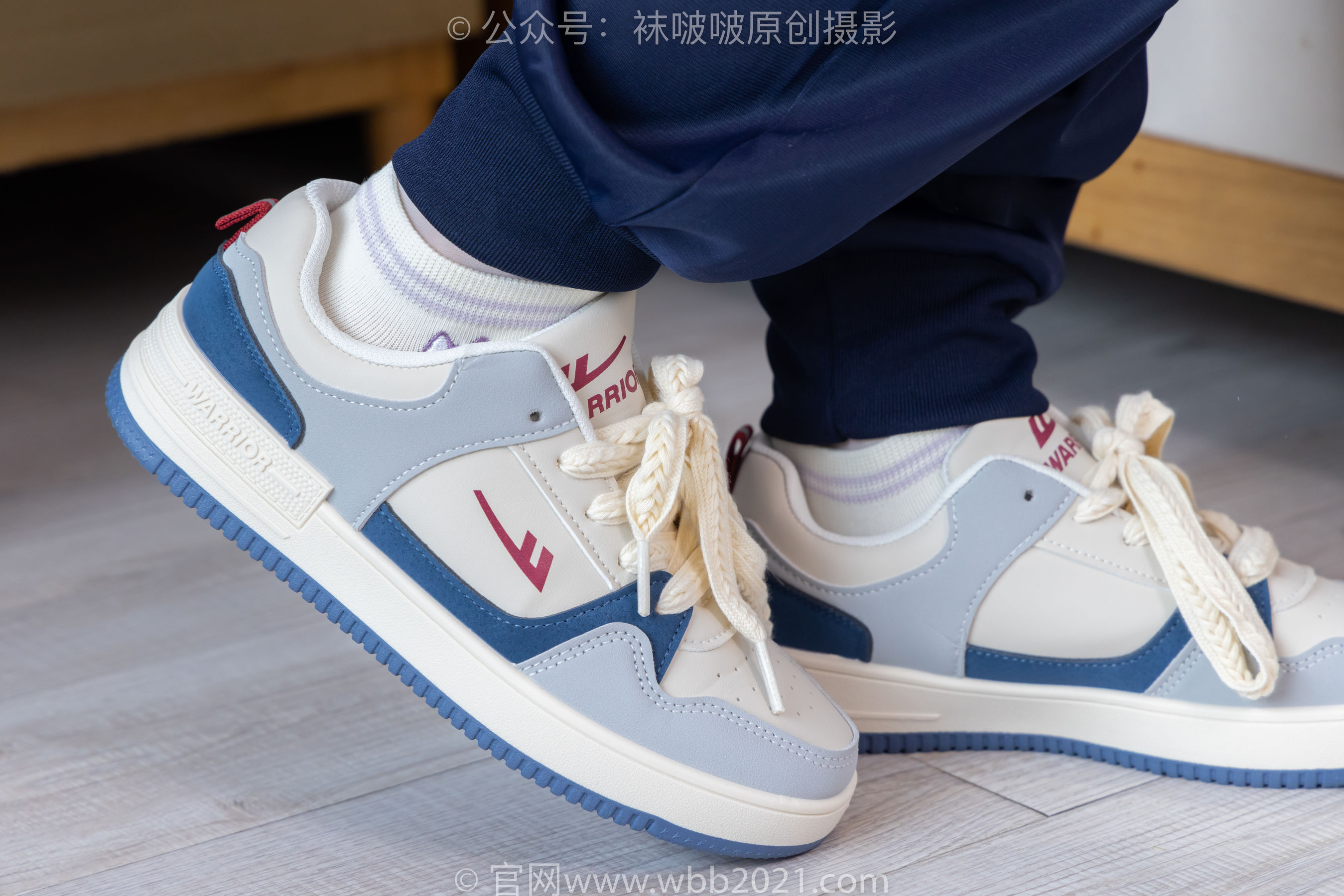 BoBoSocks袜啵啵 No.446 甜甜圈 板鞋、白棉袜、白丝、校服裤里丝_第2张