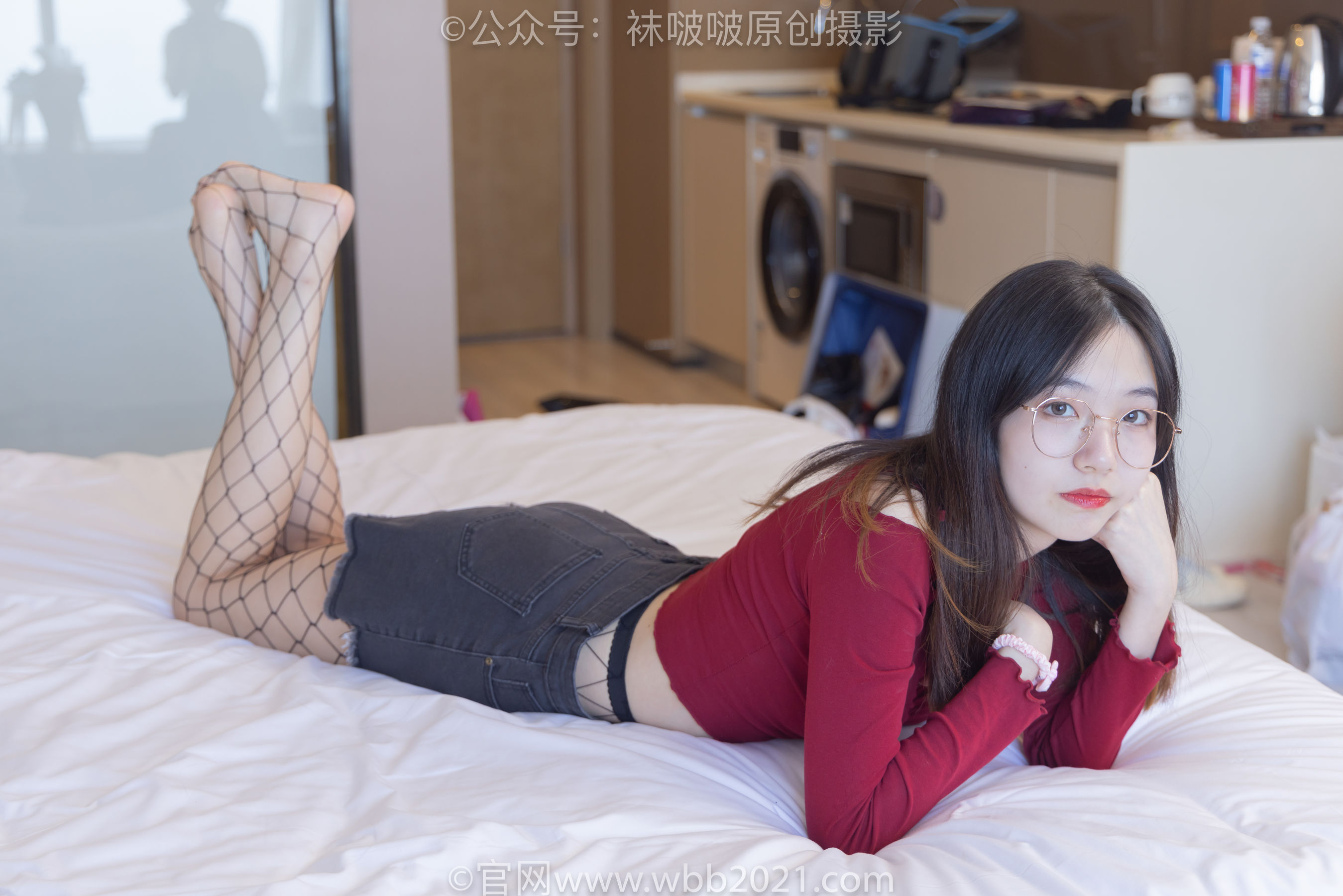 BoBoSocks袜啵啵 No.453 小甜豆 -帆布鞋、黑色渔网袜_第3张