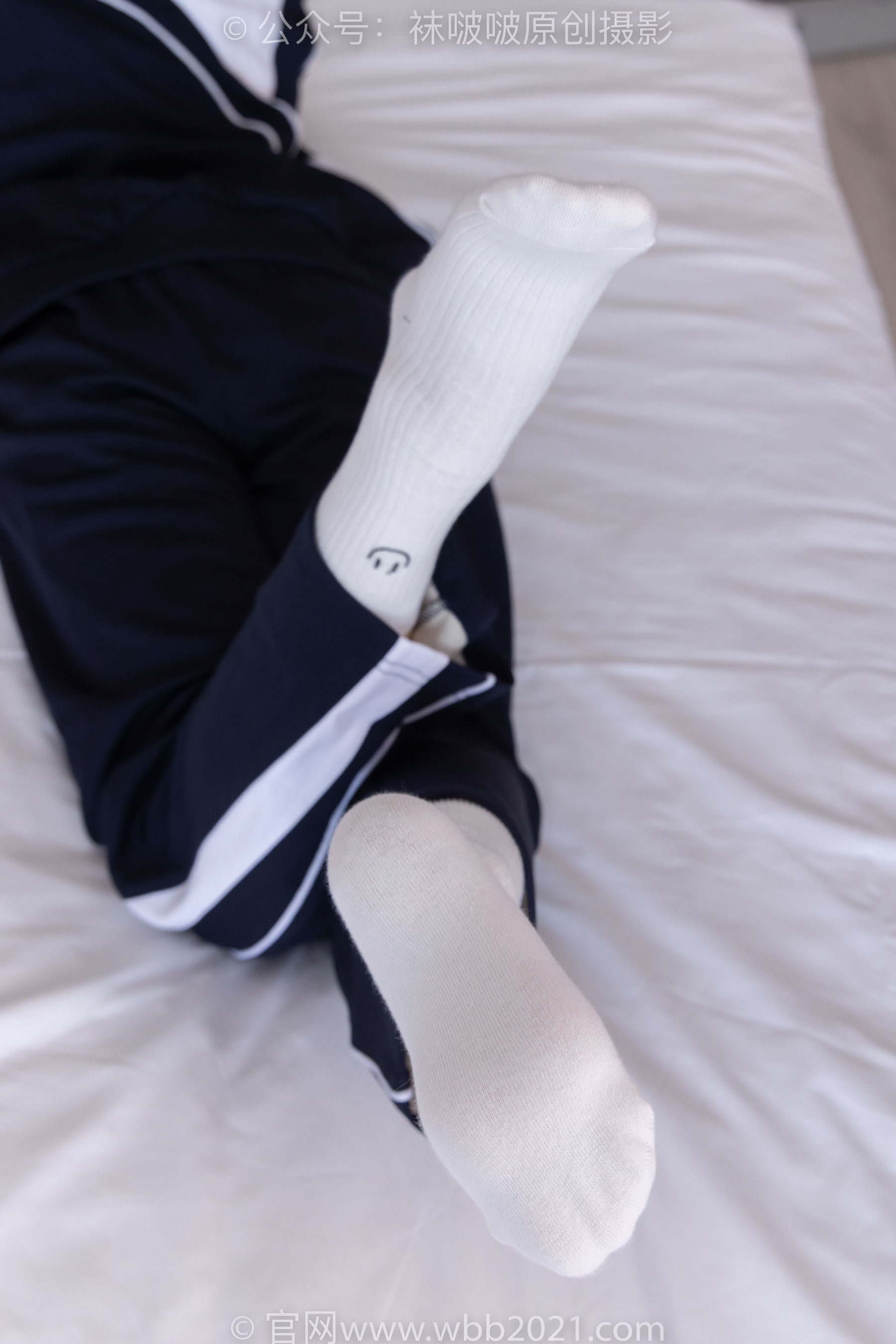 BoBoSocks袜啵啵 No.456 甜甜圈 -运动鞋、白棉袜、裸足、校服_第3张