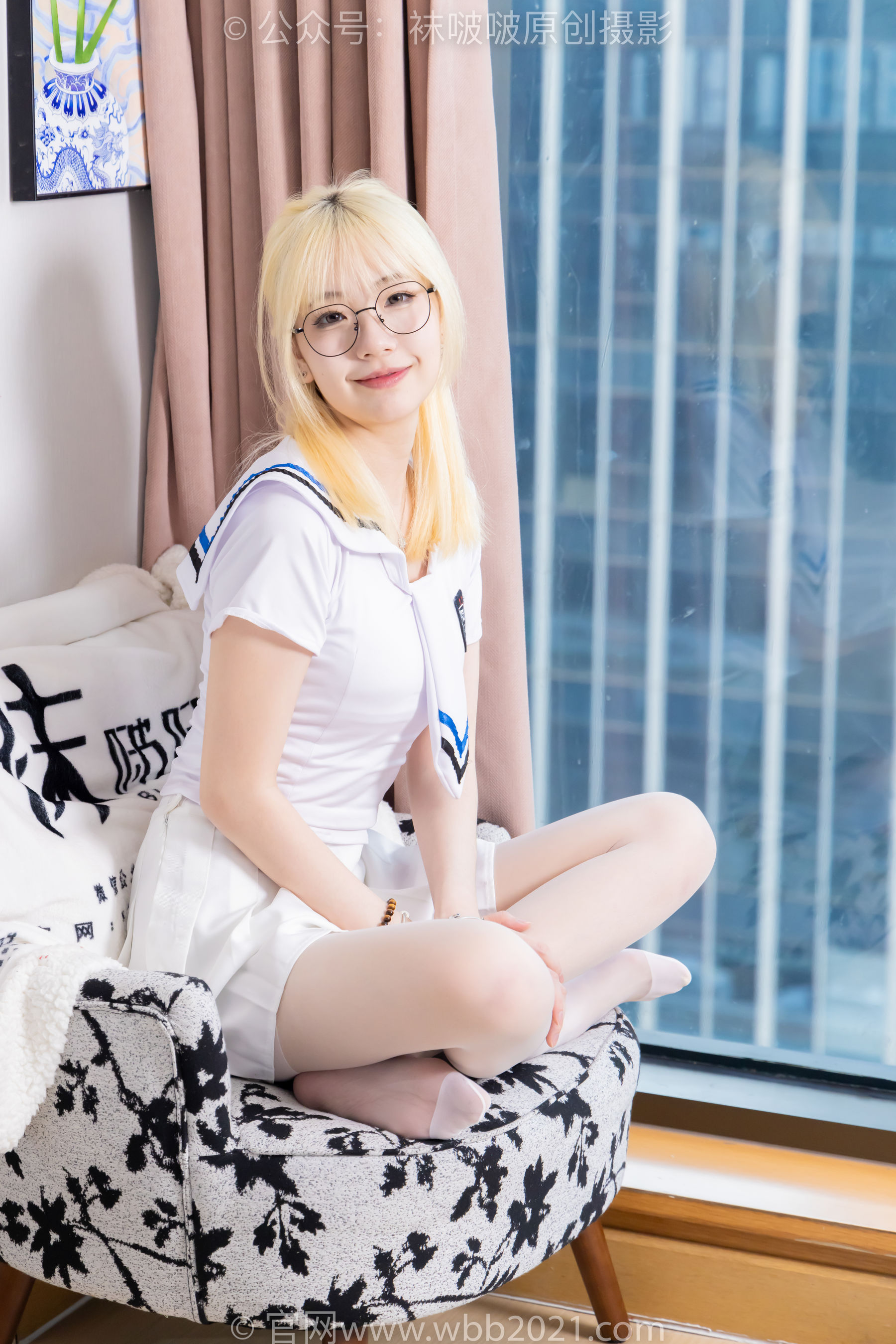 BoBoSocks袜啵啵 No.495 小甜豆 高跟长靴、白棉袜、薄白丝_第4张