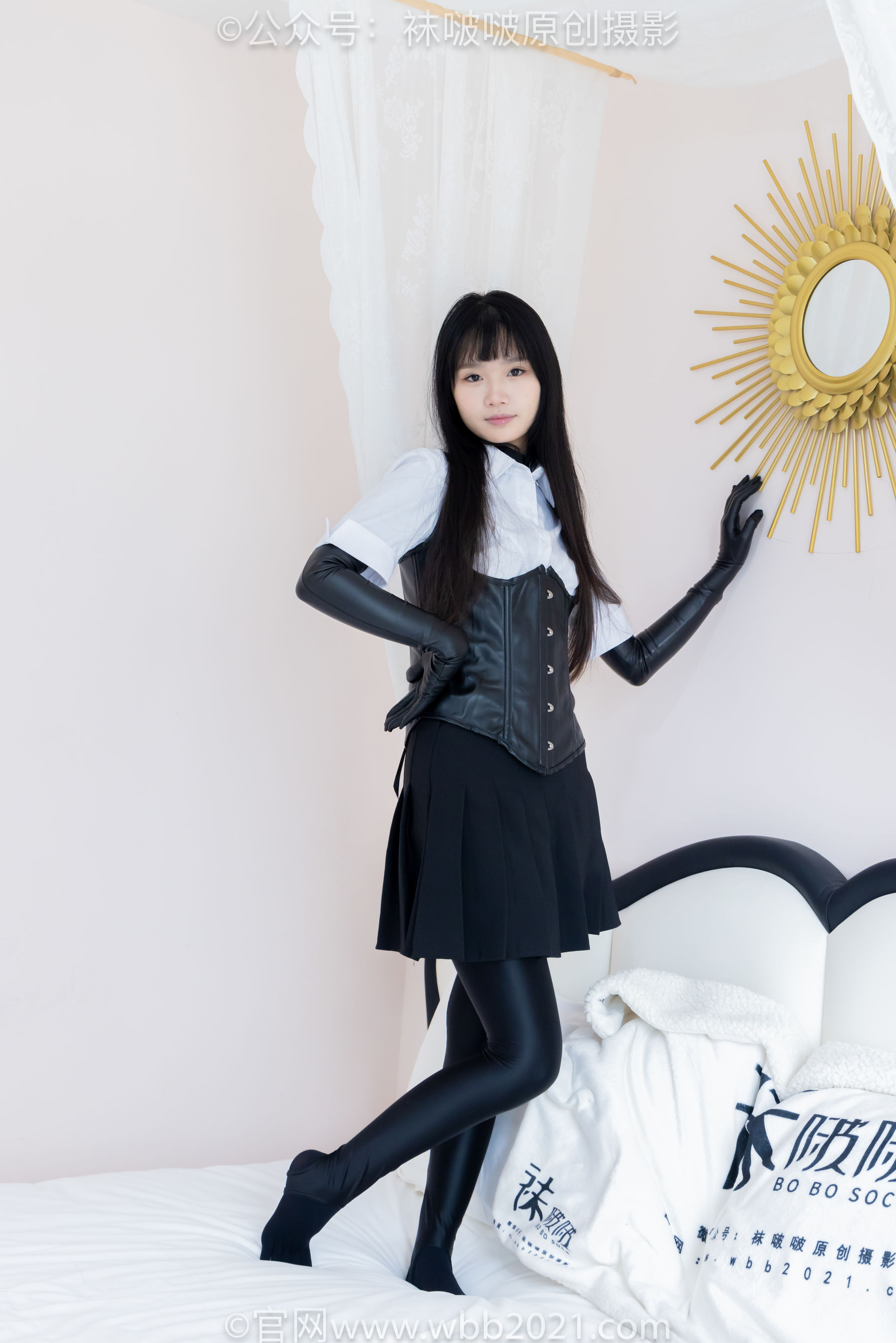 BoBoSocks袜啵啵 No.499 甜甜圈 - 高跟长靴、踩脚裤、厚黑丝五指袜、黑皮手套、裤里丝_第5张