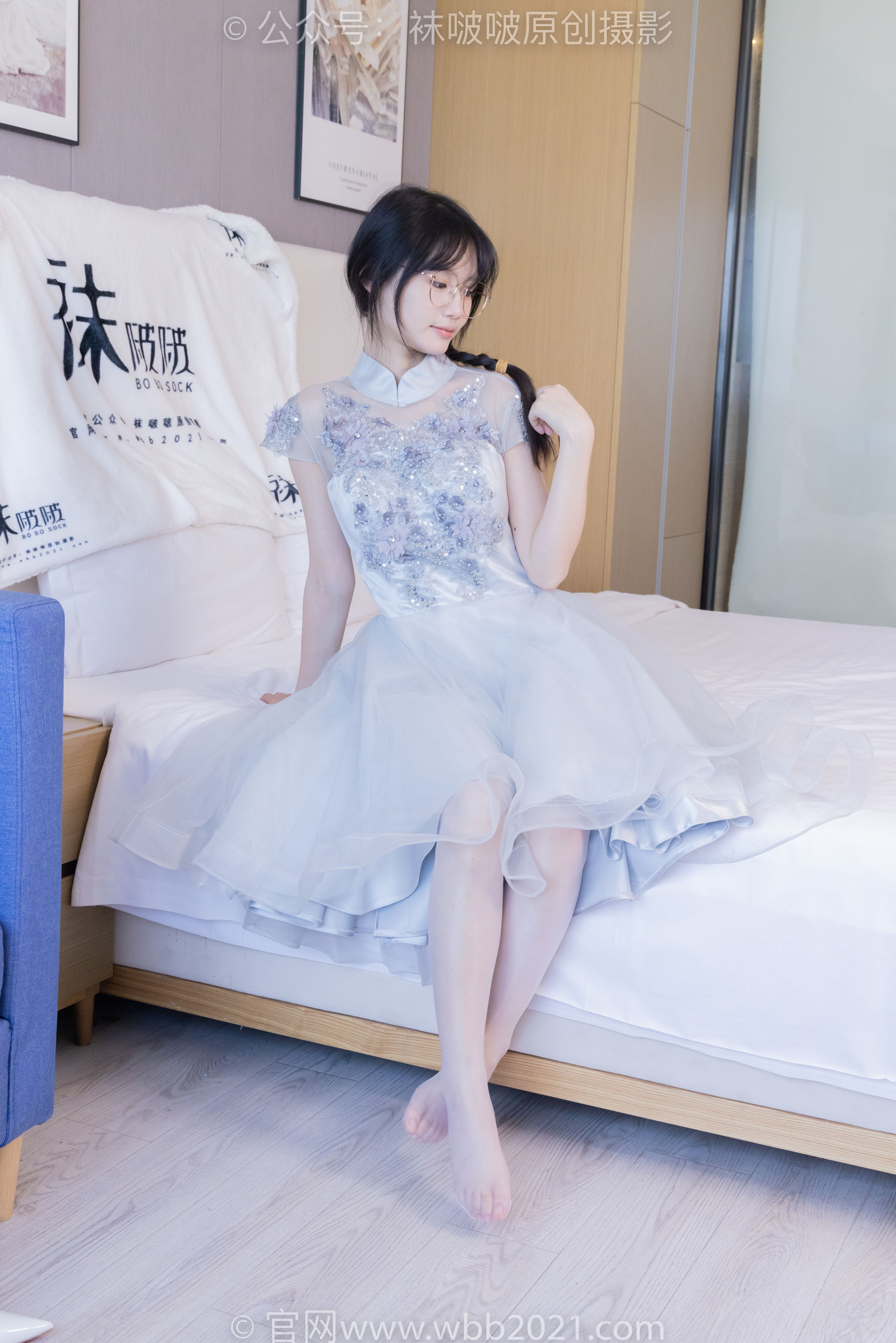 BoBoSocks袜啵啵 No.512 甜甜圈 - 高跟鞋、油亮薄白丝、袜踩奶油蛋糕剧情_第3张