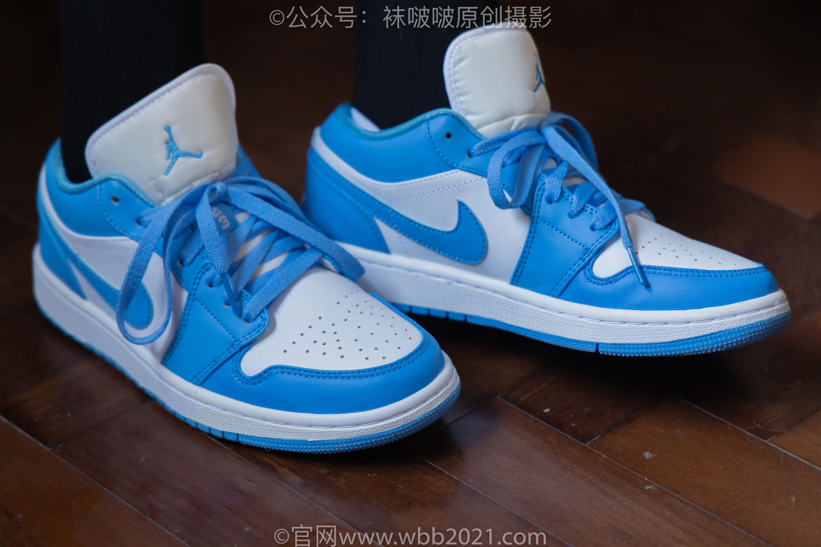 BoBoSocks袜啵啵 No.516 小甜豆 - 板鞋、厚黑色踩脚裤袜、白棉袜_第2张