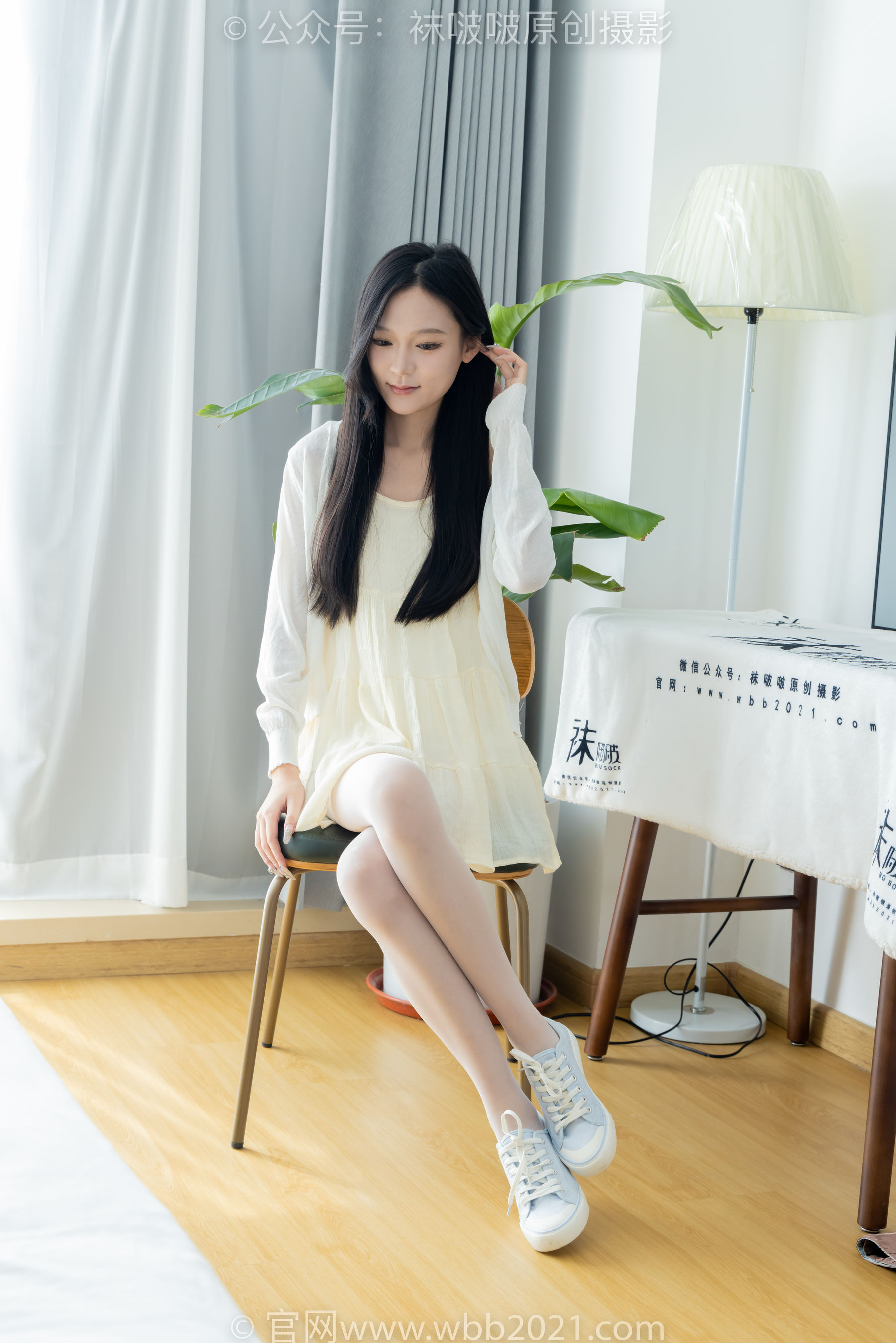 BoBoSocks袜啵啵 No.517 焦糖 - 帆布鞋、薄白丝_第2张