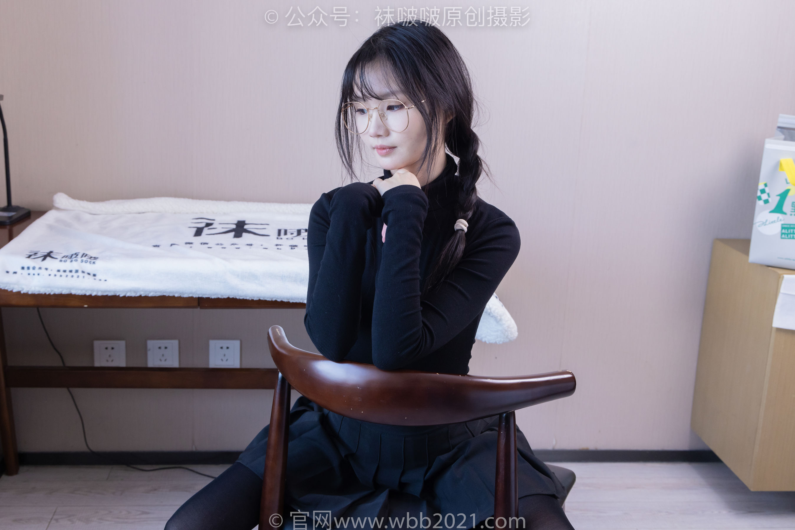 BoBoSocks袜啵啵 No.523 甜甜圈 - 皮鞋、厚黑丝_第2张