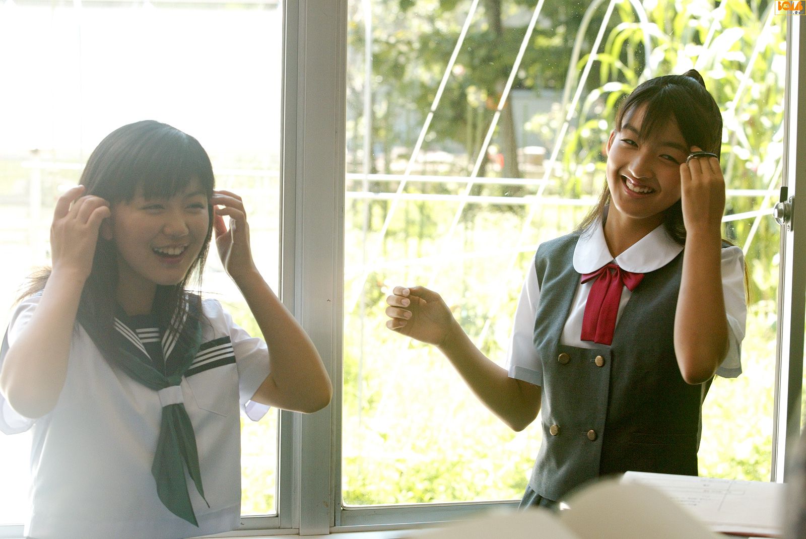 [Bomb.TV] Suika 校服少女 合辑2_第3张