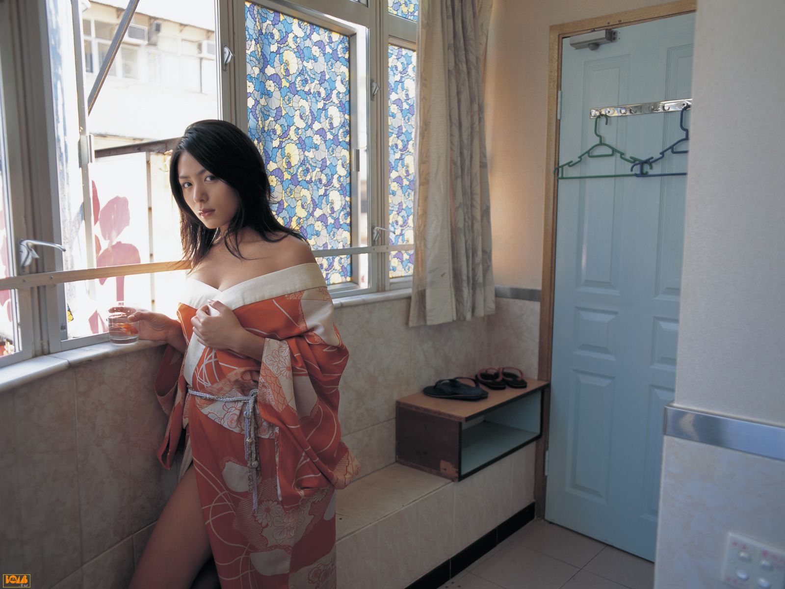 [Bomb.TV] 2005年03月刊 Yukie Kawamura 川村ゆきえ/川村雪绘_第2张