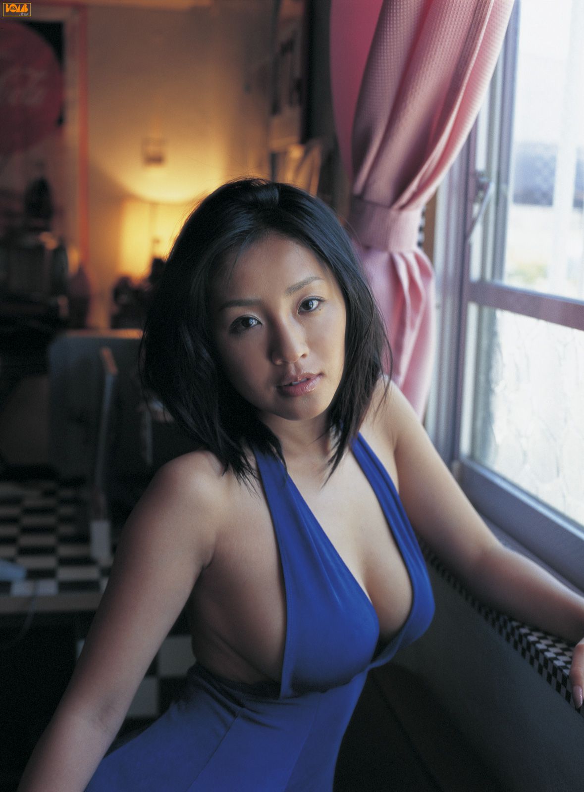 [Bomb.TV] 2005年10月刊 Megumi Kagurazaka 神楽坂恵/神乐坂惠_第3张