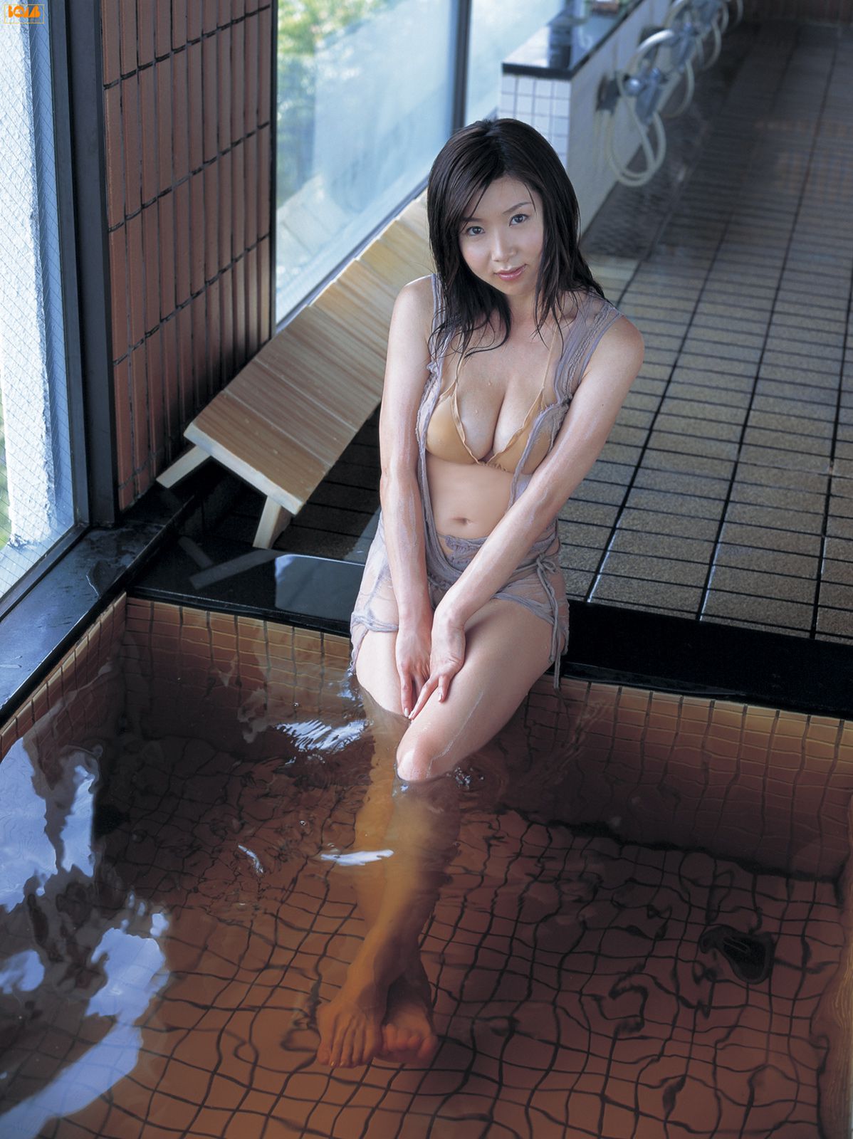 [Bomb.TV] 2006年07月刊 China Fukunaga 福永ちな/日高由香理_第2张