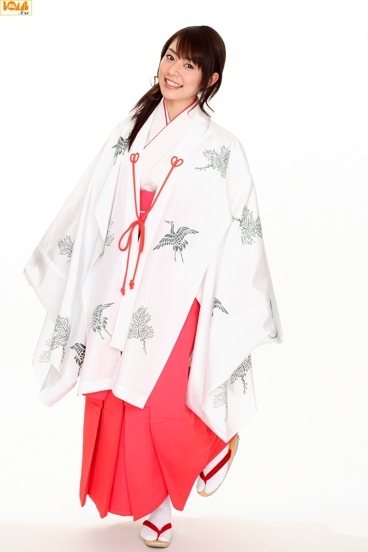 [Bomb.TV] 2007年01月刊 谷桃子& 稲生美紀_第2张