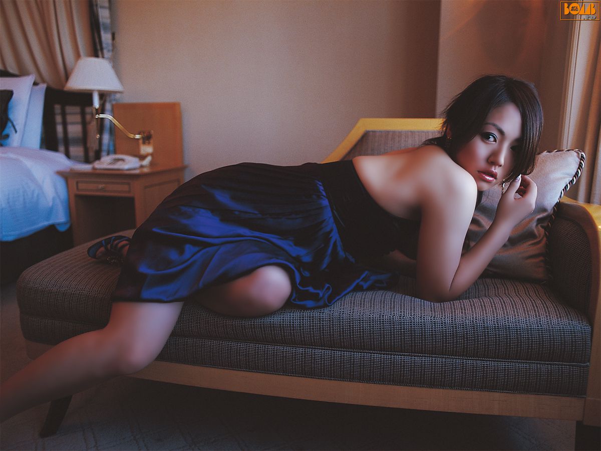 [Bomb.TV] 2008年08月刊 矶山沙耶香/磯山さやか Sayaka Isoyama_第3张