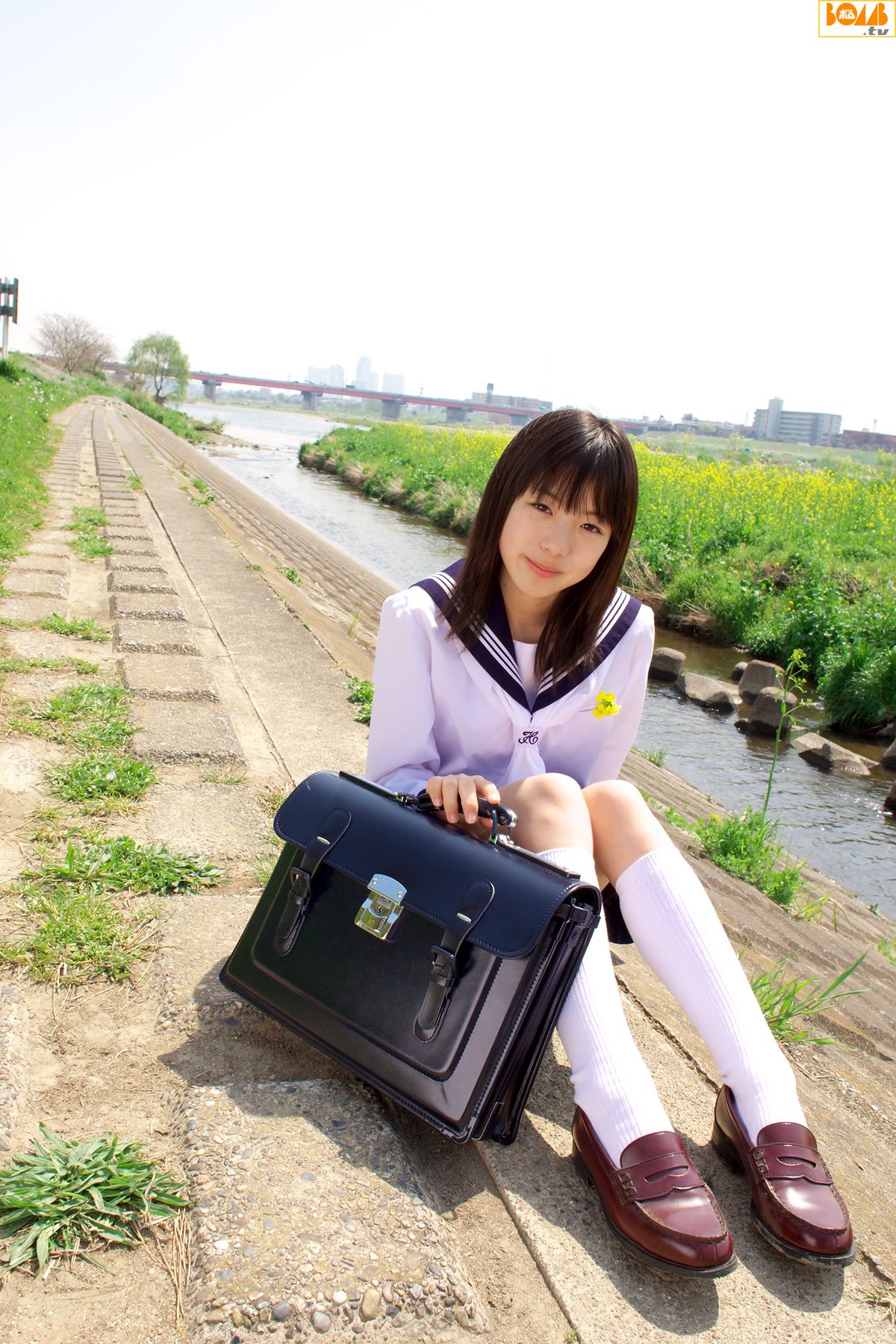 [Bomb.TV] 2008年09月刊 新実菜々子 Nanako Niimi_第2张