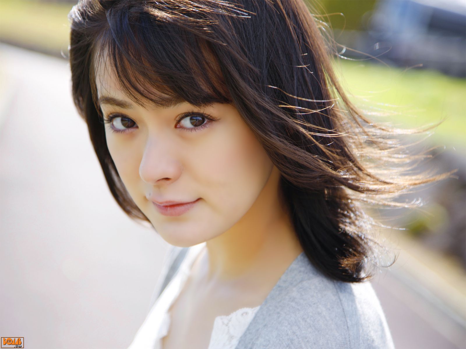 [Bomb.TV] 2009年02月刊 Kanjiya Shiori 贯地谷诗穗梨/貫地谷しほり_第1张