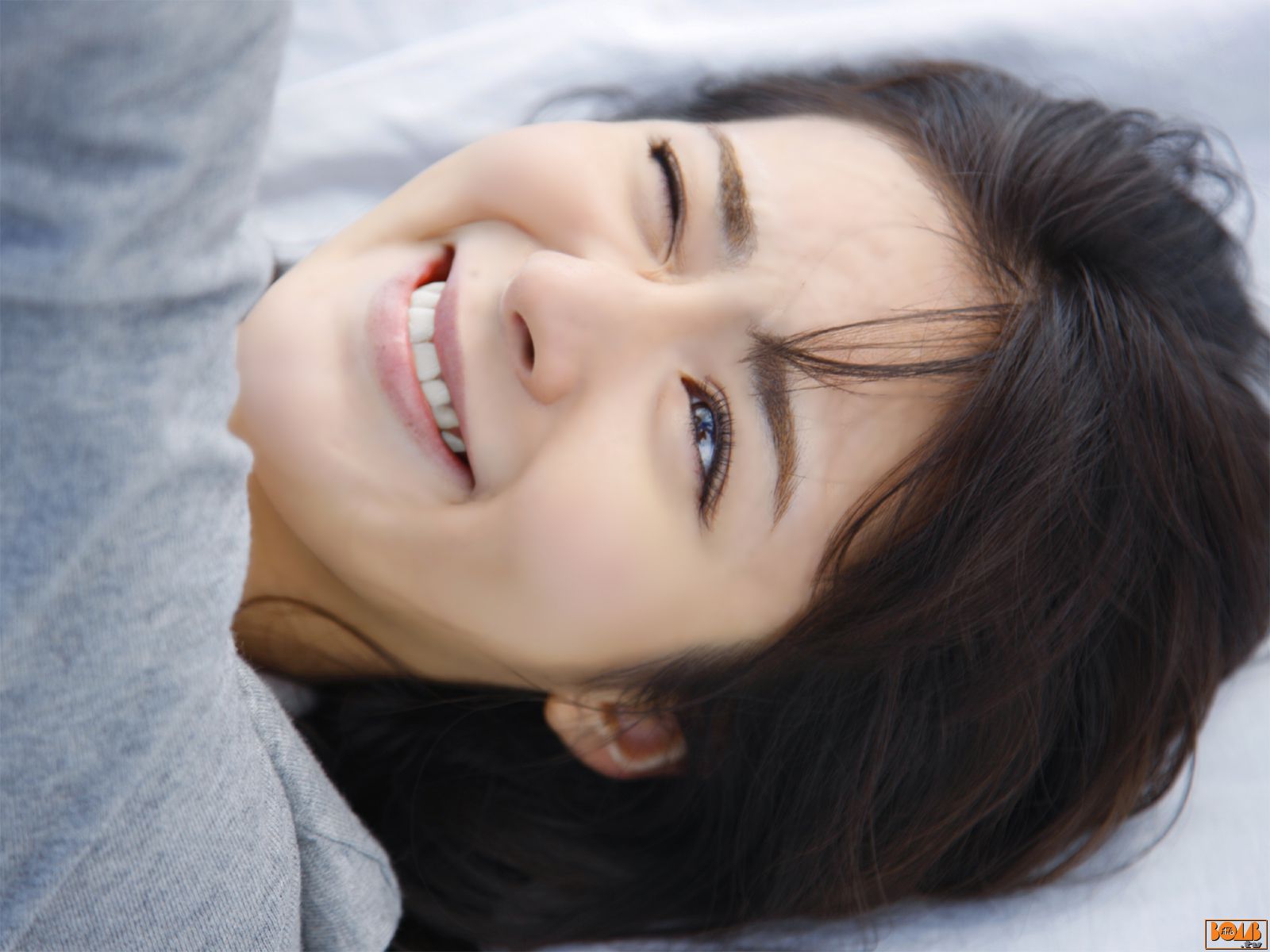 [Bomb.TV] 2009年02月刊 Kanjiya Shiori 贯地谷诗穗梨/貫地谷しほり_第5张