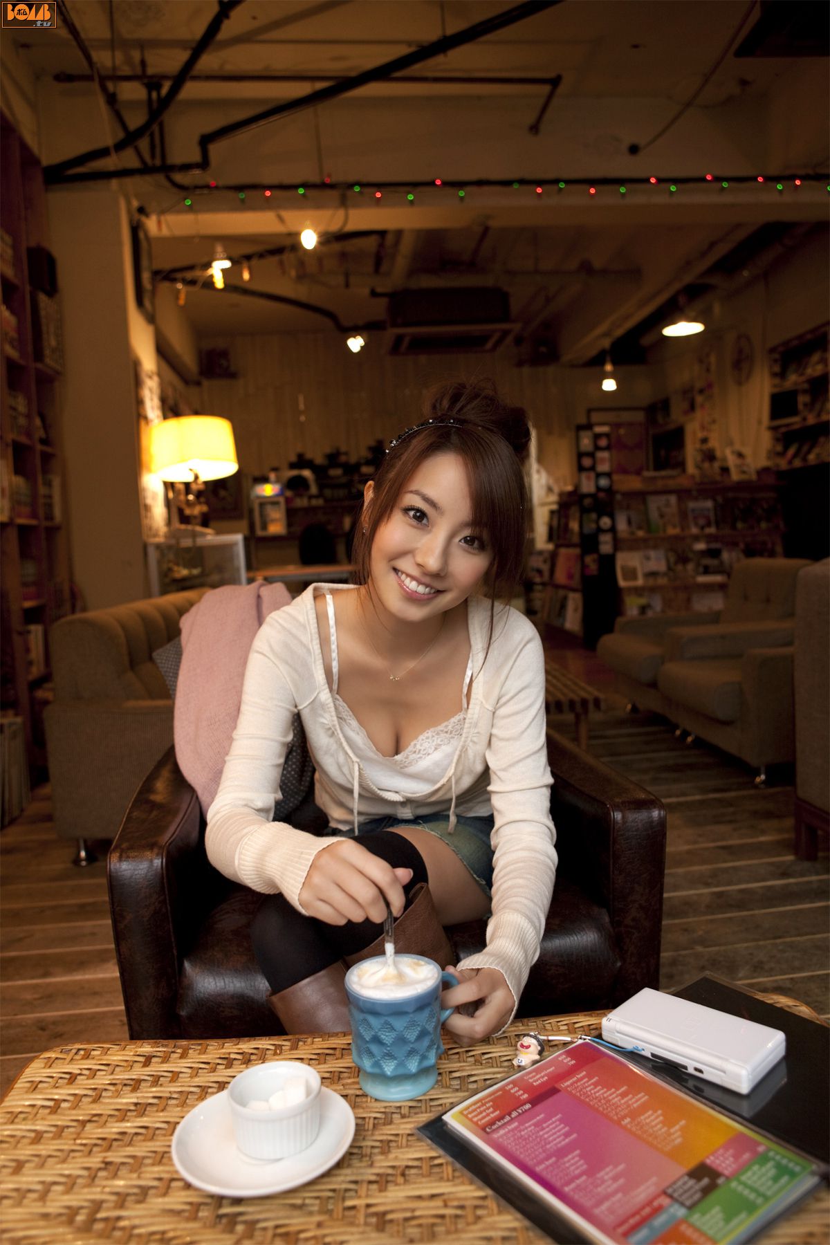 [Bomb.TV] 2010年03月刊 山本梓 Azusa Yamamoto_第2张