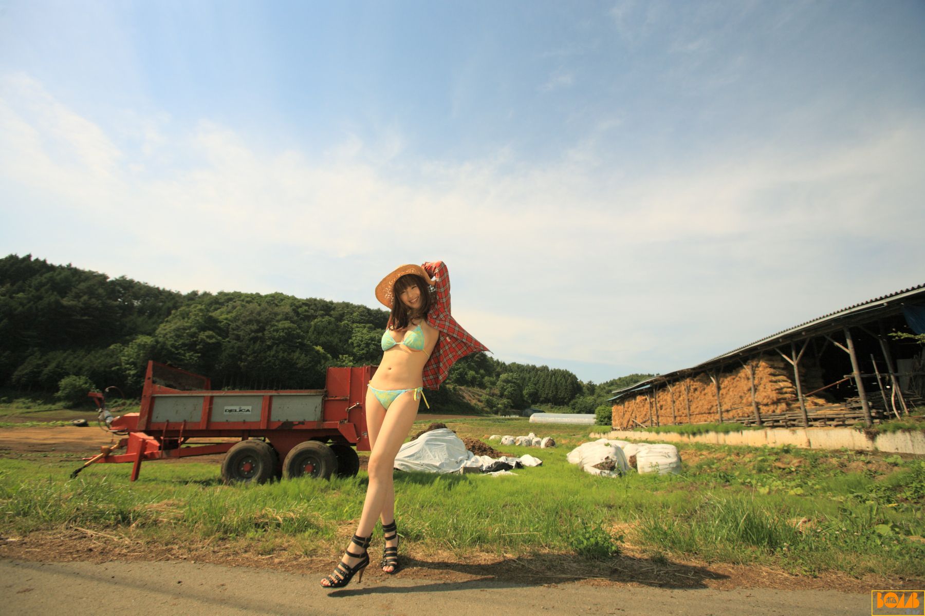 [Bomb.TV] 2010年06月刊 Morishita Yuuri 森下悠里_第2张