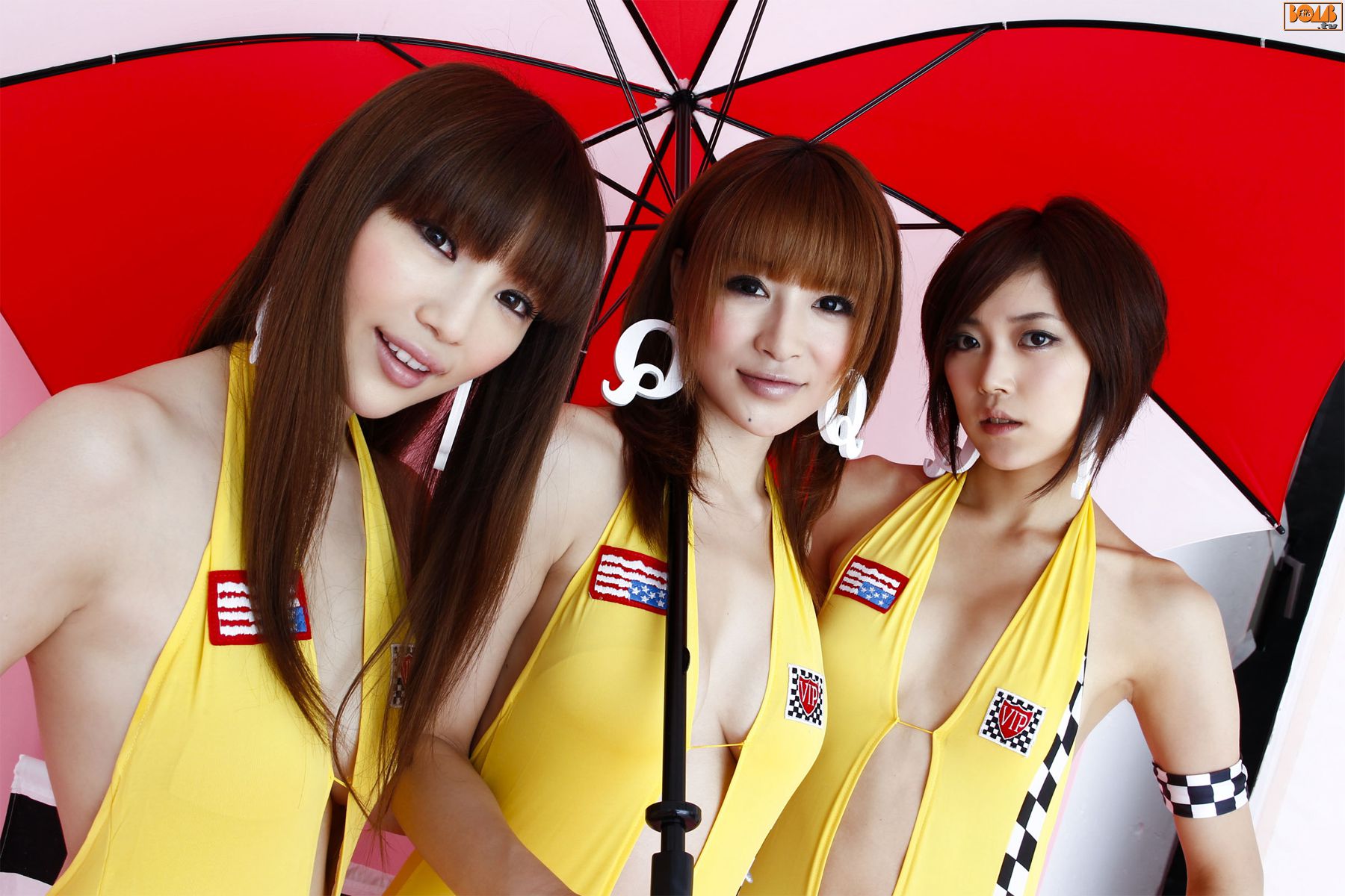 手島優/森下悠里/原田まりる《ChoroQ ChoroQ Queen》 [Bomb.TV] 2010年08月刊_第2张