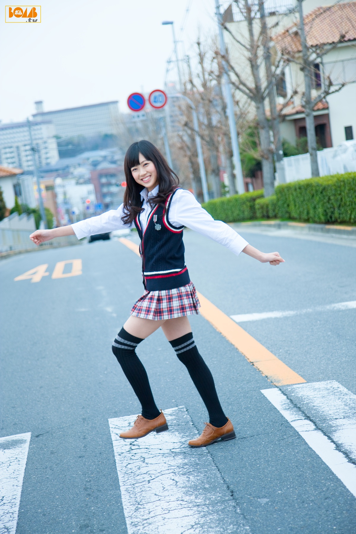 [Bomb.TV] 2011年05月号 NMB48_第5张