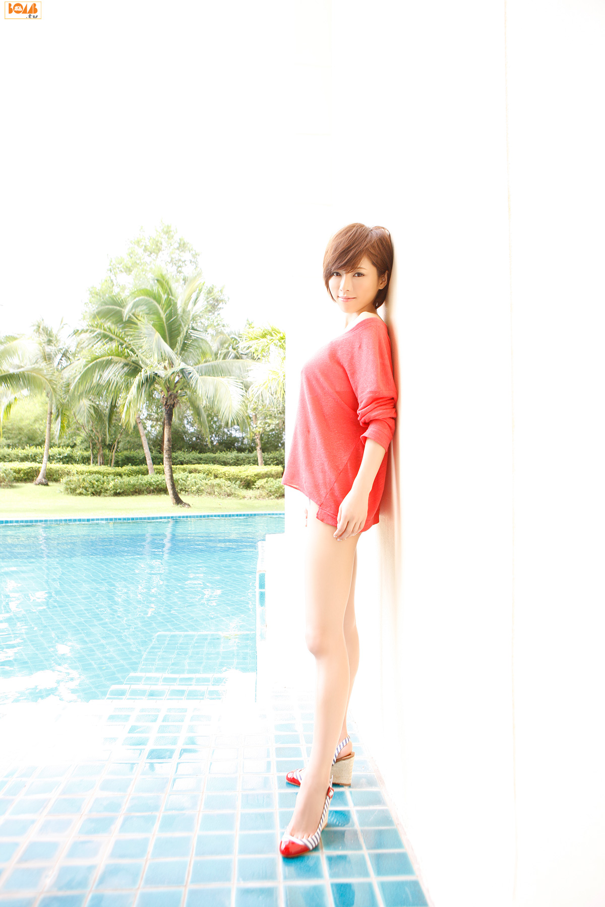 釈由美子 Yumiko Shaku  [Bomb.TV] 2012年10月号_第1张