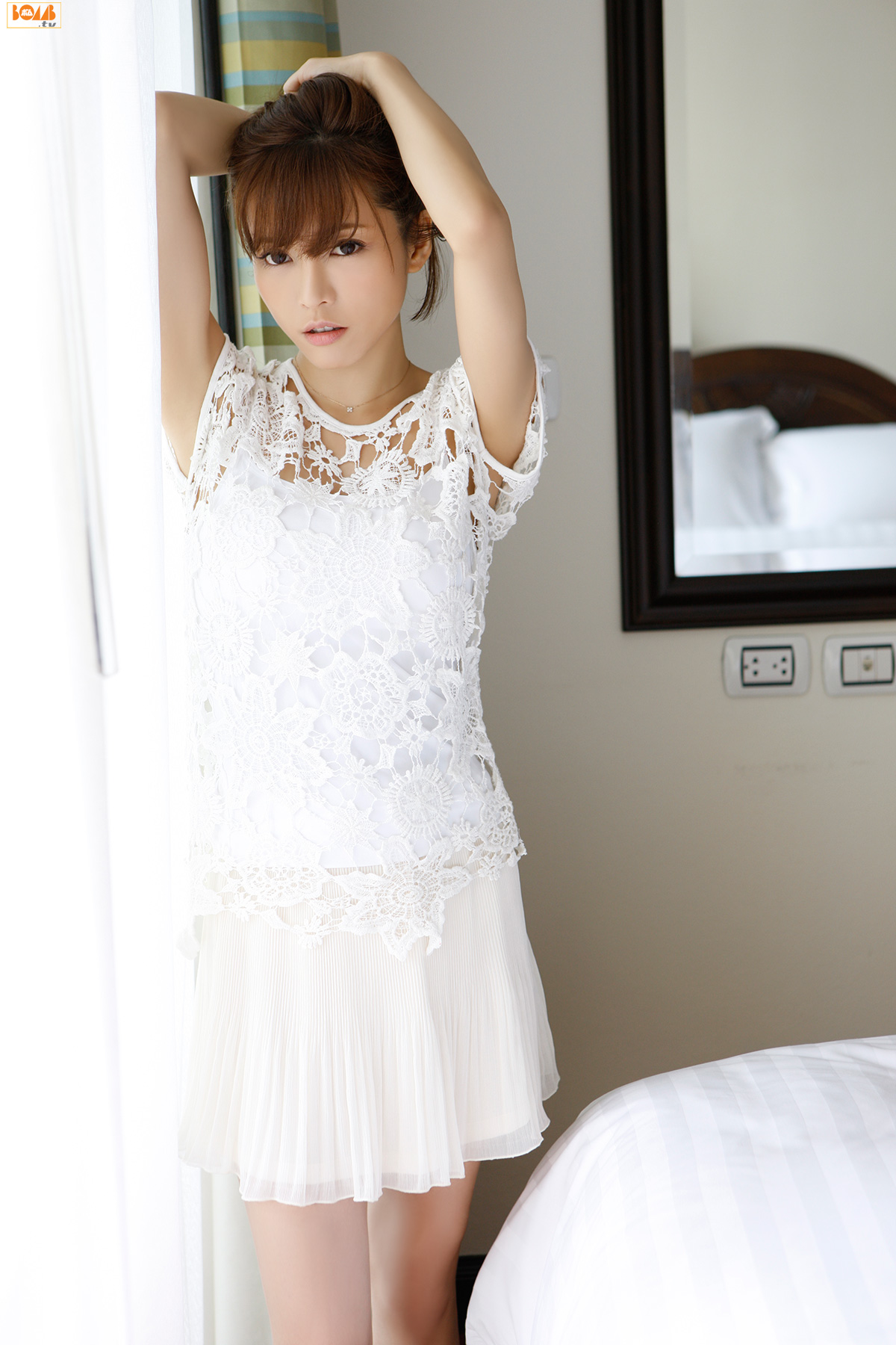 釈由美子 Yumiko Shaku  [Bomb.TV] 2012年10月号_第2张