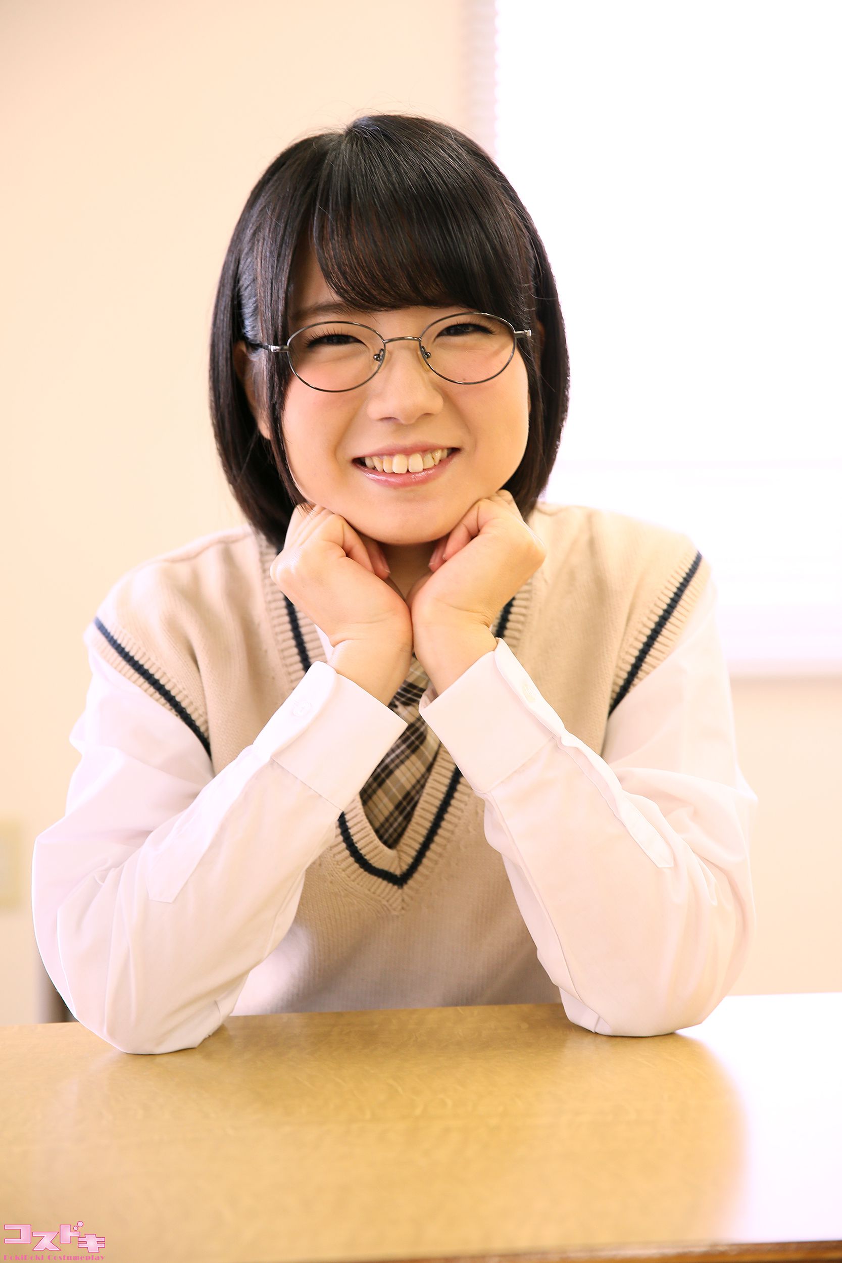 [Cosdoki] Hikaru Misaki 美咲ヒカル misakihikaru_pic_seifukumegane1+2_第4张