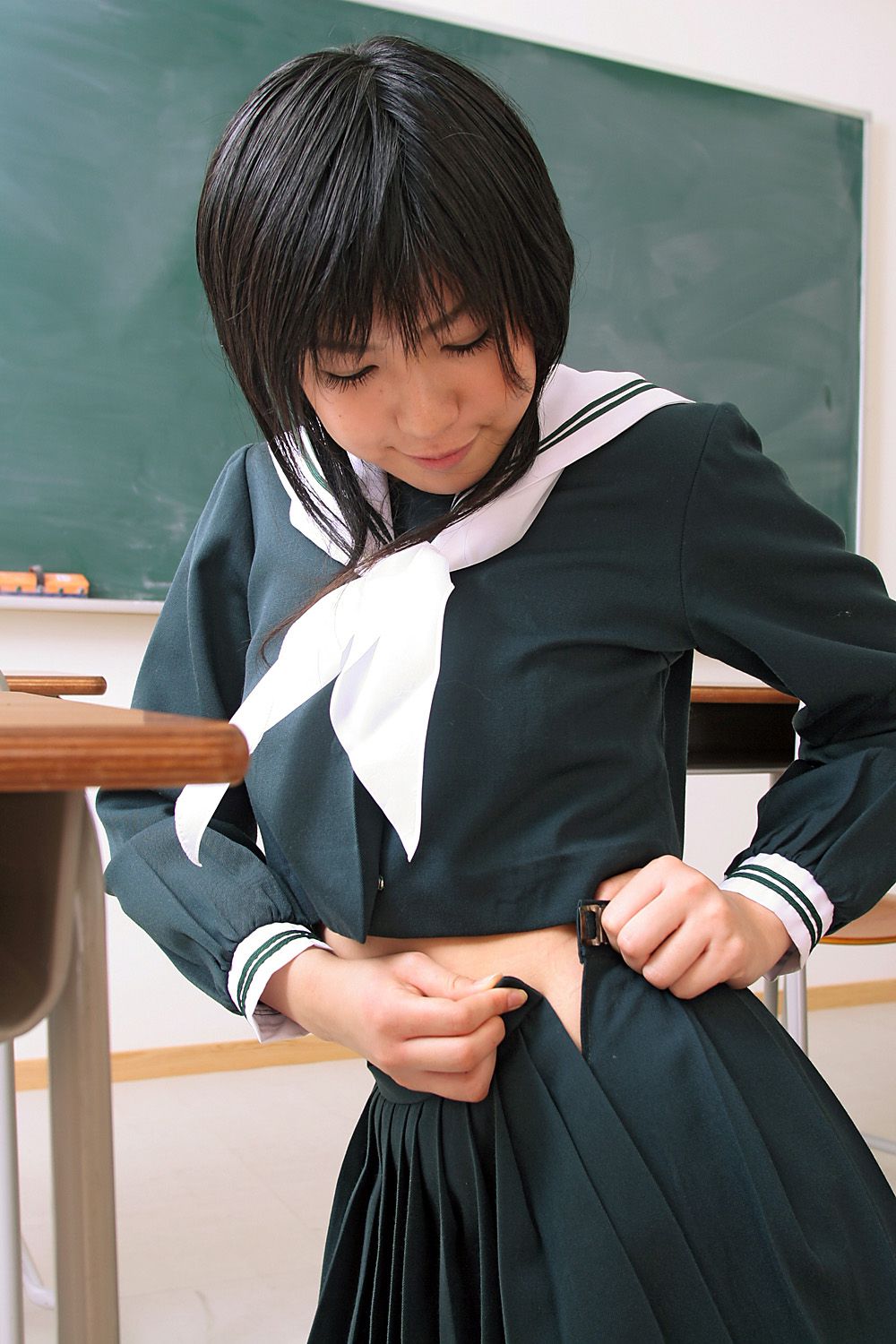 [DGC] NO.402 Chieri Taneda 種田ちえり 制服美少女天国_第3张