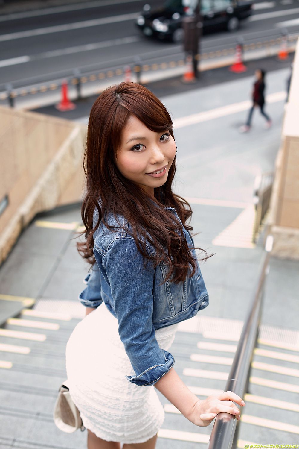 神雪/神ユキ《美尻番長の神尻を密室で攻めまくる！》  [DGC] NO.1043_第3张