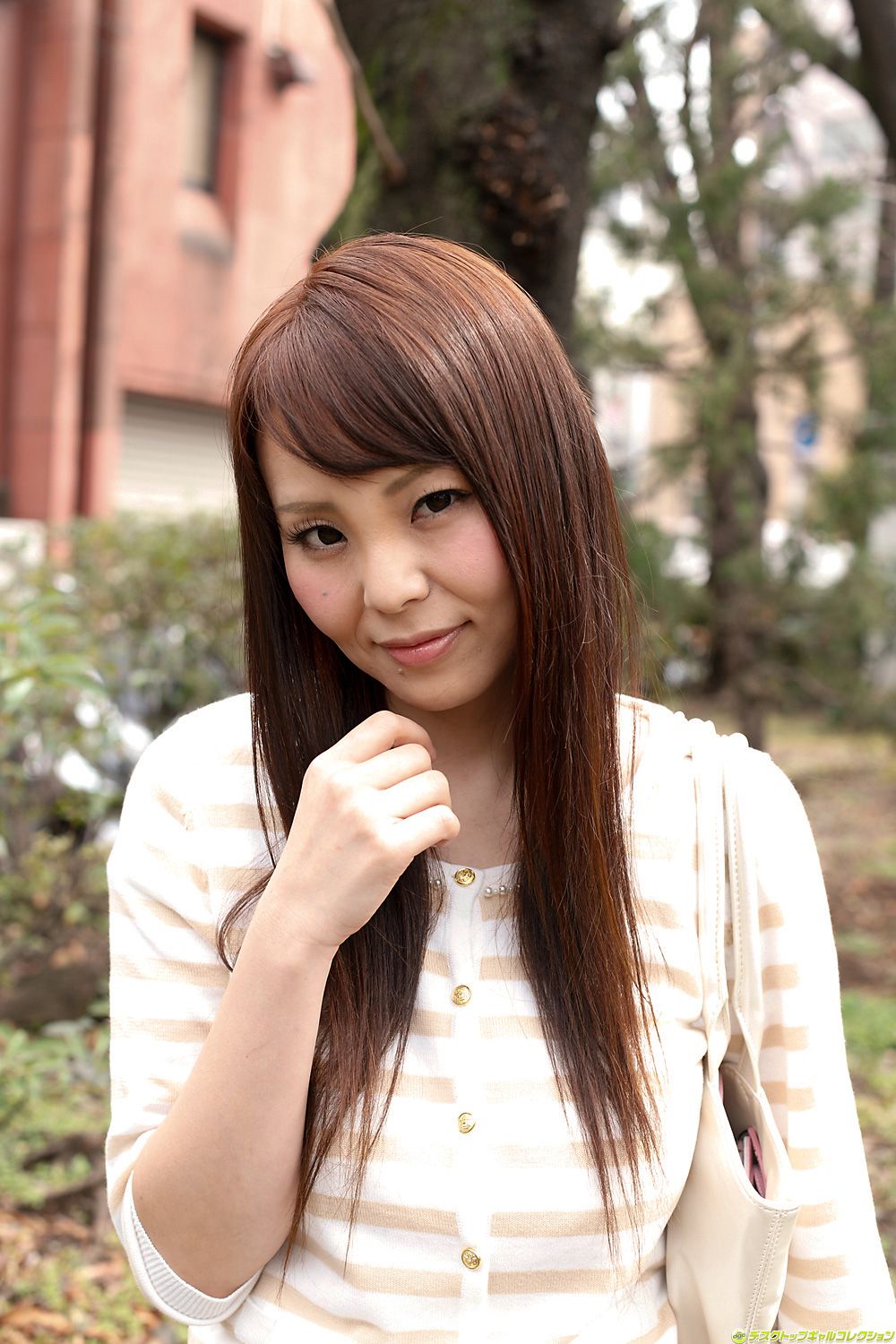 佐藤かおり《過激露出で話題！限界ギリギリの挑発行為》 [DGC] NO.1045_第2张