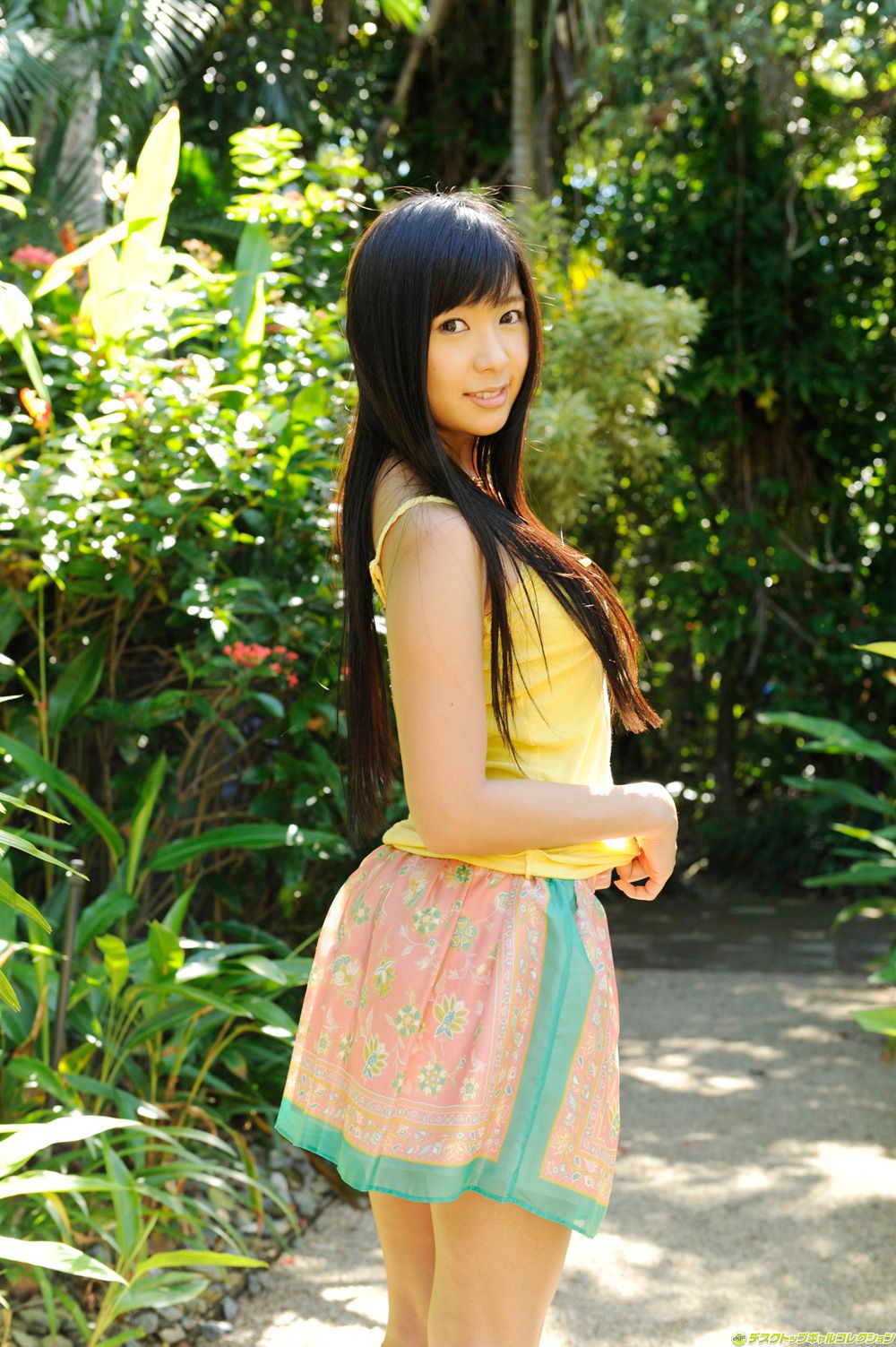 小仓奈奈/小倉奈々《美巨乳×くびれ×美尻！オグナナ奇跡のライン》 [DGC] NO.1068_第3张