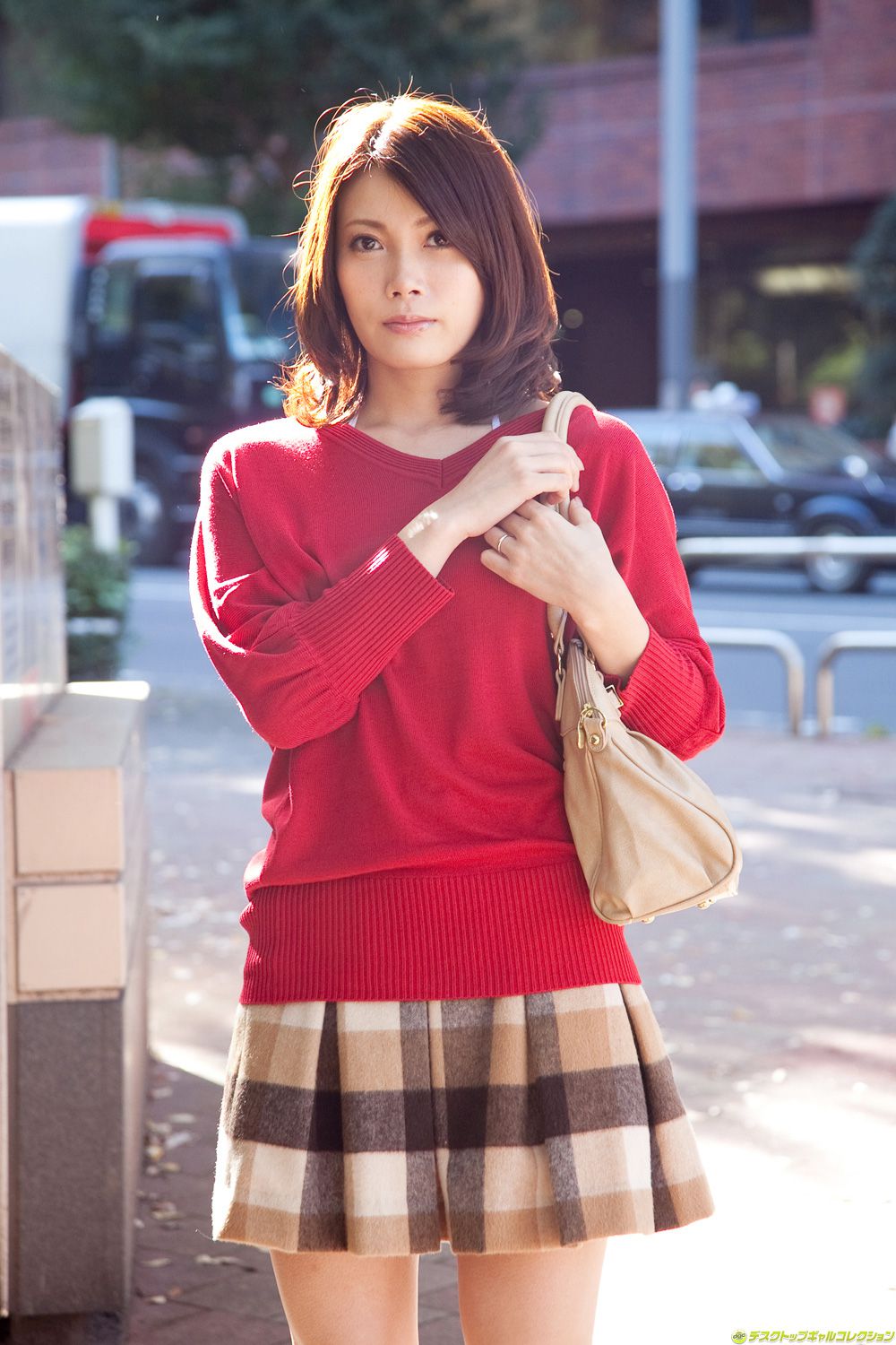 堀内秋美《《美しすぎる人妻が放つ濃厚なエロオーラ》》 [DGC] NO.1106_第1张