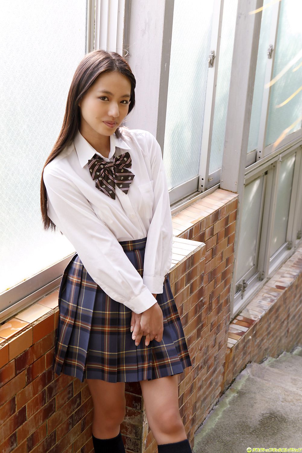 間宮夕貴《Ｅカップバストとロリフェイ》 [DGC] NO.1137_第3张