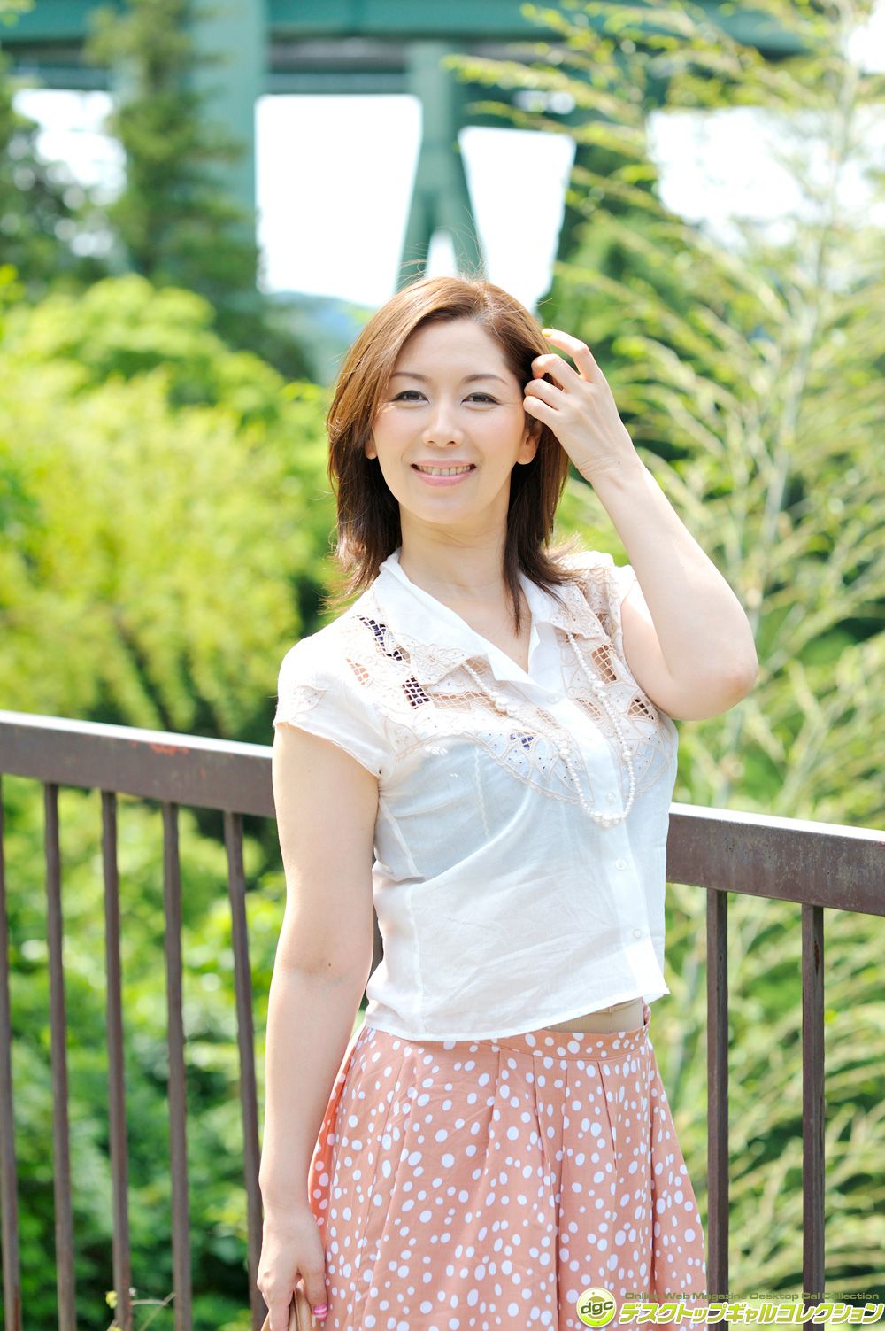 翔田千里《衰えを知らない美熟女の熟れた豊熟ボディ! 》 [DGC] NO.1195_第2张