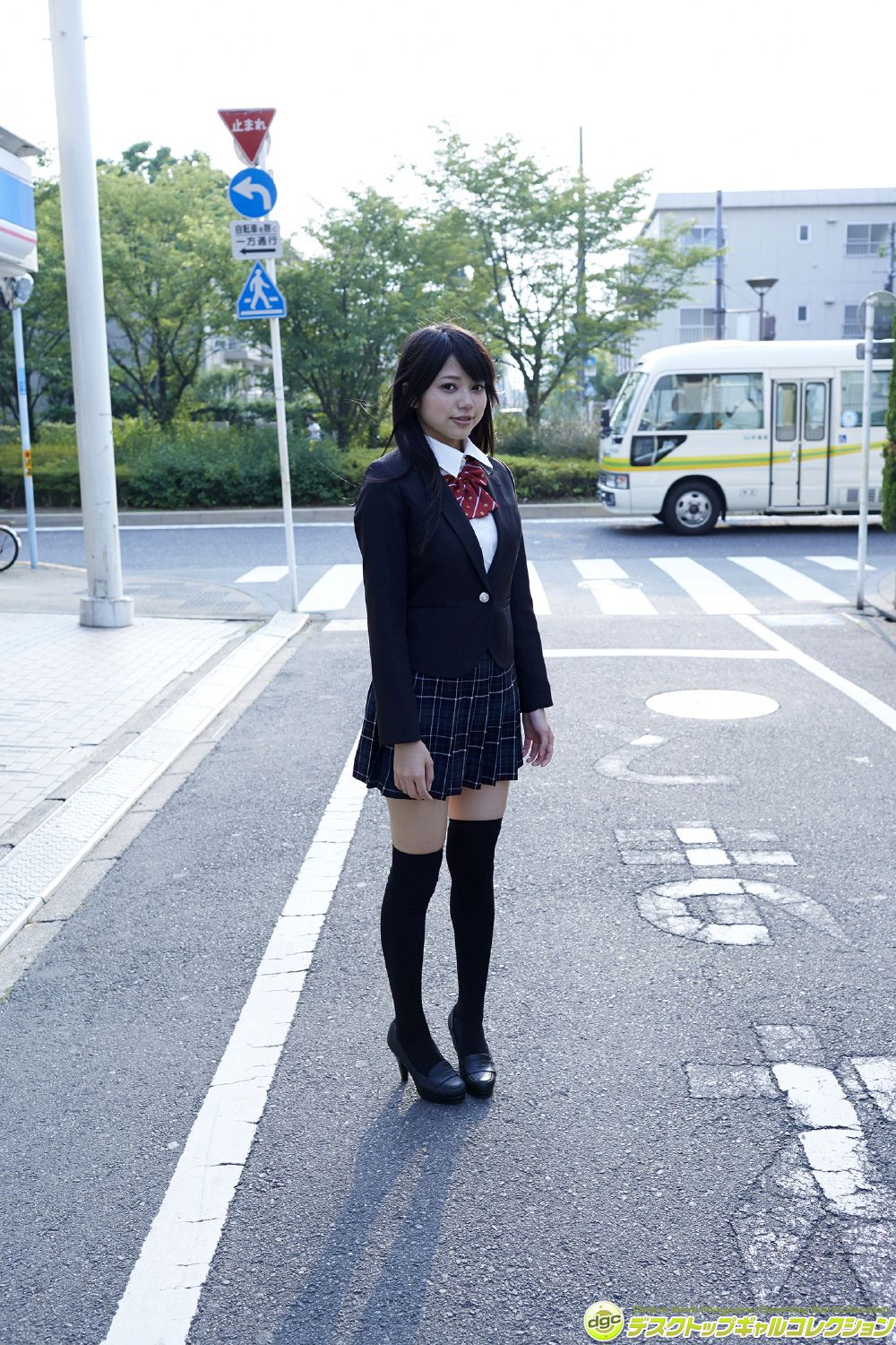 小間千代《迫力のGカップバストとムッチリヒップ!!》 [DGC] NO.1197_第1张