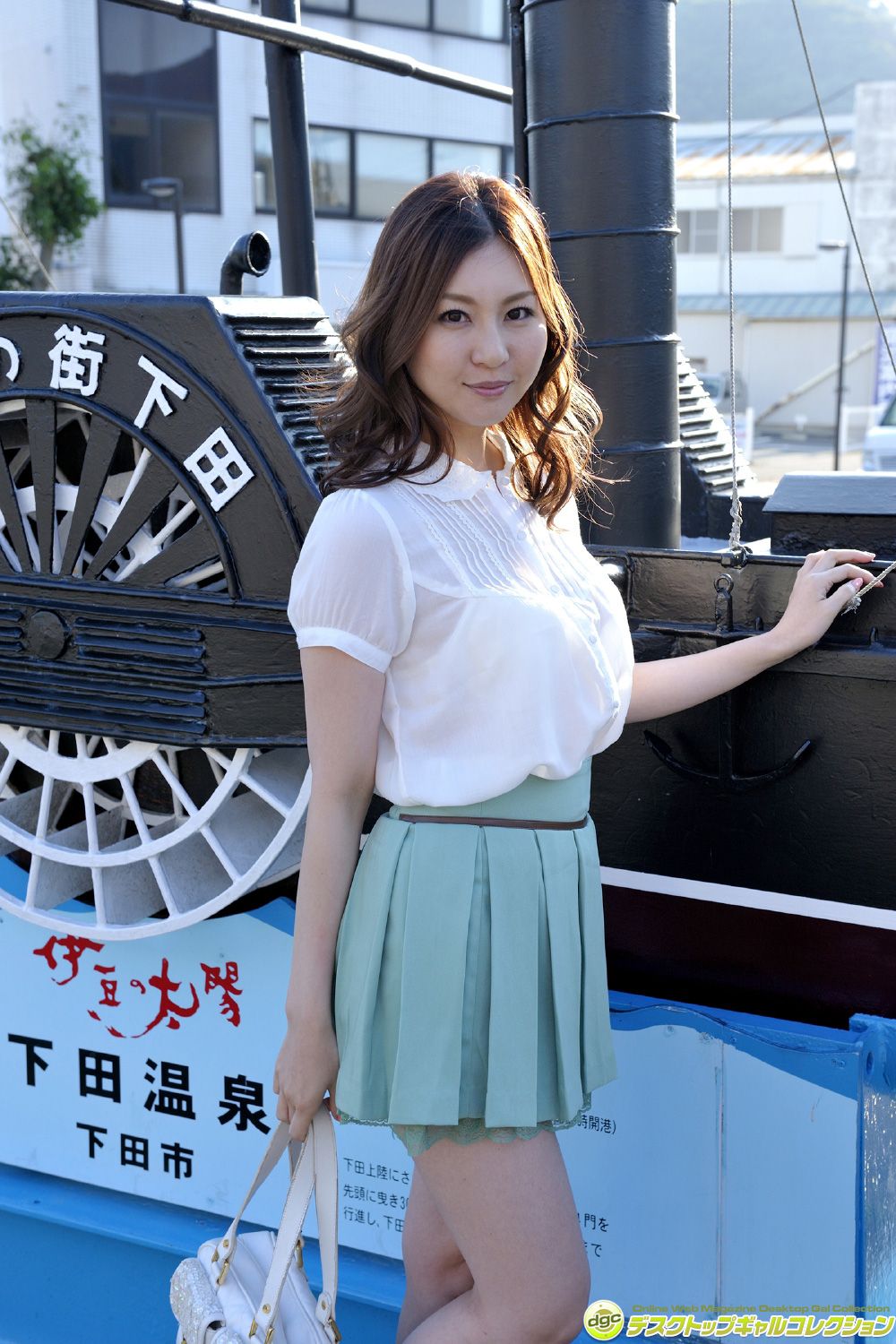 辰巳ゆい《長身、美脚、ナイスバディ…美しきRQ!!》 [DGC] NO.1213_第2张